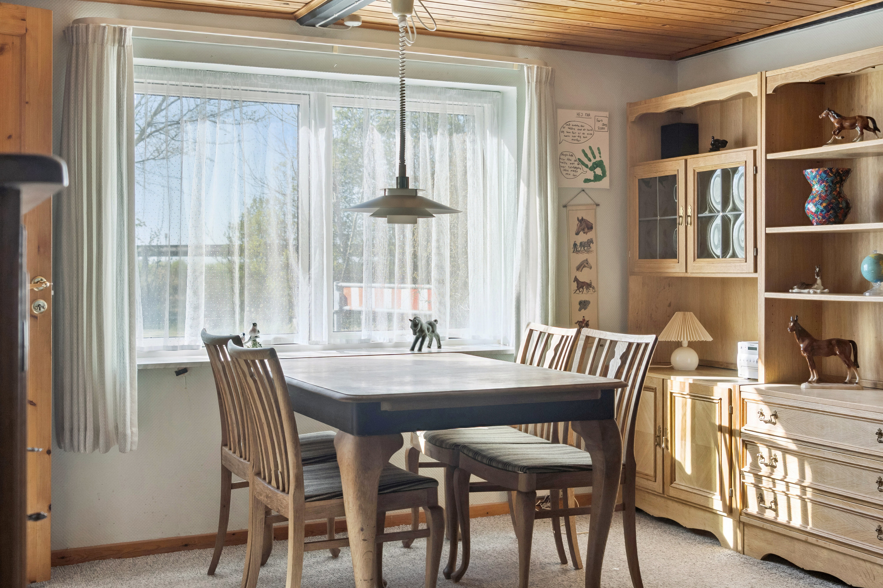 Fremhævet spisestue billede i fuldskærmstilstand. Billede af Lundby Byvej 40, Lundby, 4230 Skælskør
