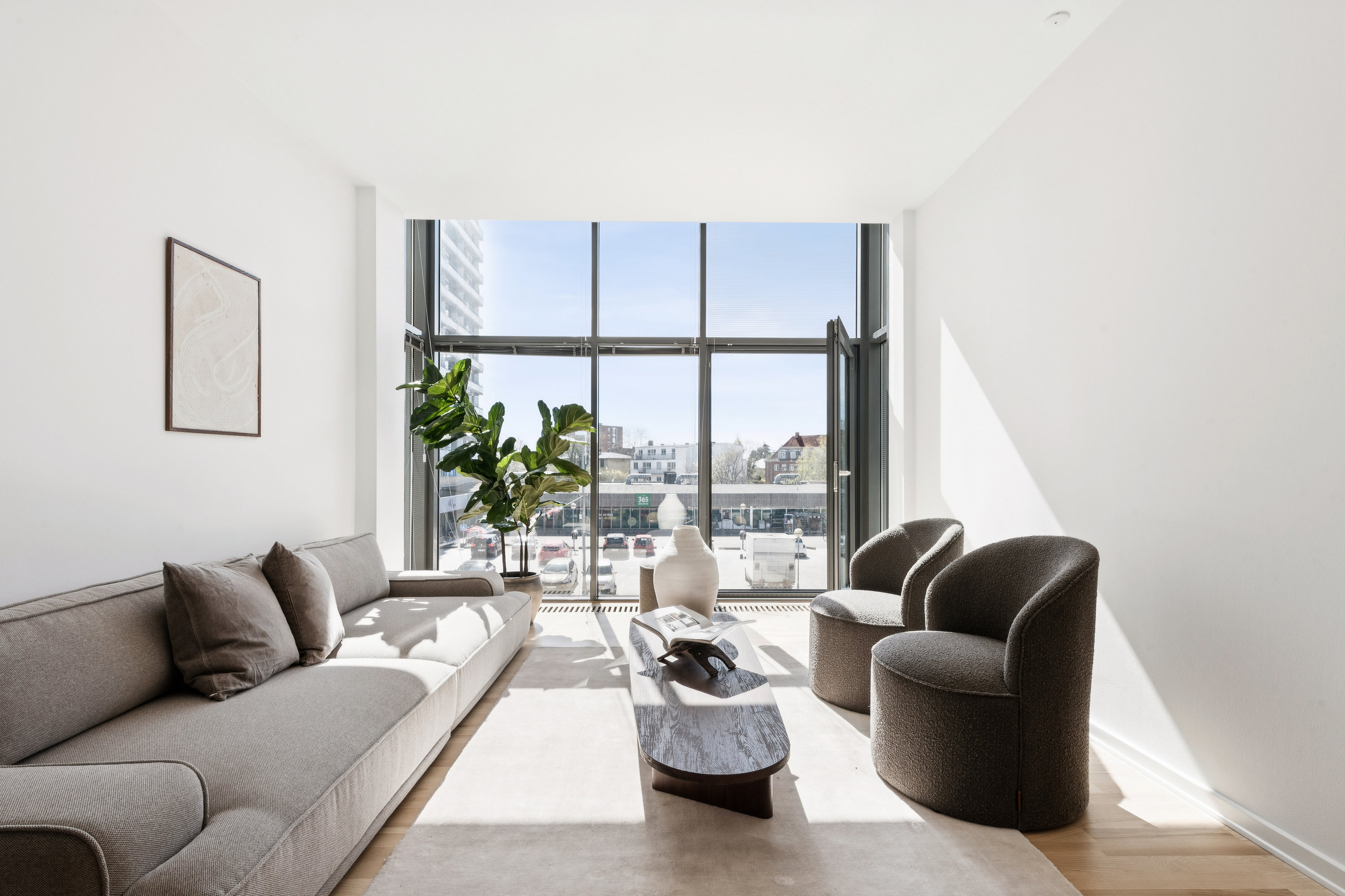 Fremhævet stue billede i fuldskærmstilstand. Billede af Bagsværd Hovedgade 132, 1. 4., 2880 Bagsværd