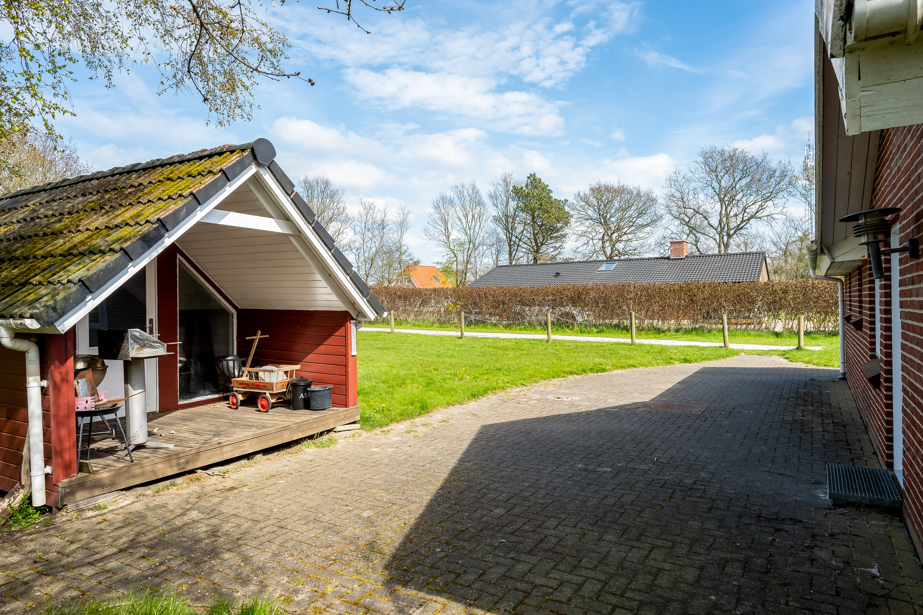 Fremhævet have billede i fuldskærmstilstand. Billede af Gl. Strandvej 26, Henneby, 6854 Henne