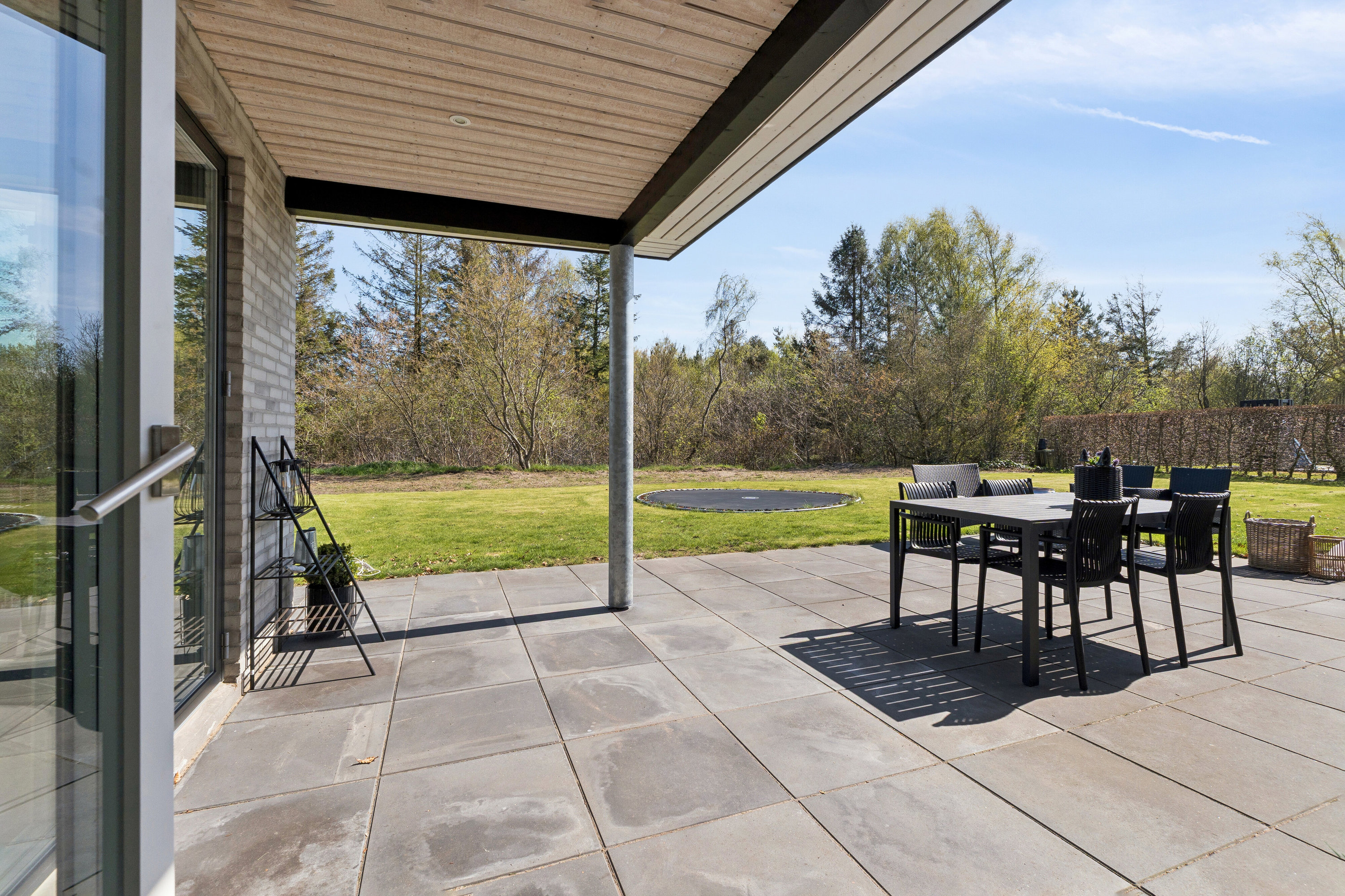 Fremhævet overdækket terrasse billede i fuldskærmstilstand. Billede af Klokkelyngen 8, 7470 Karup J