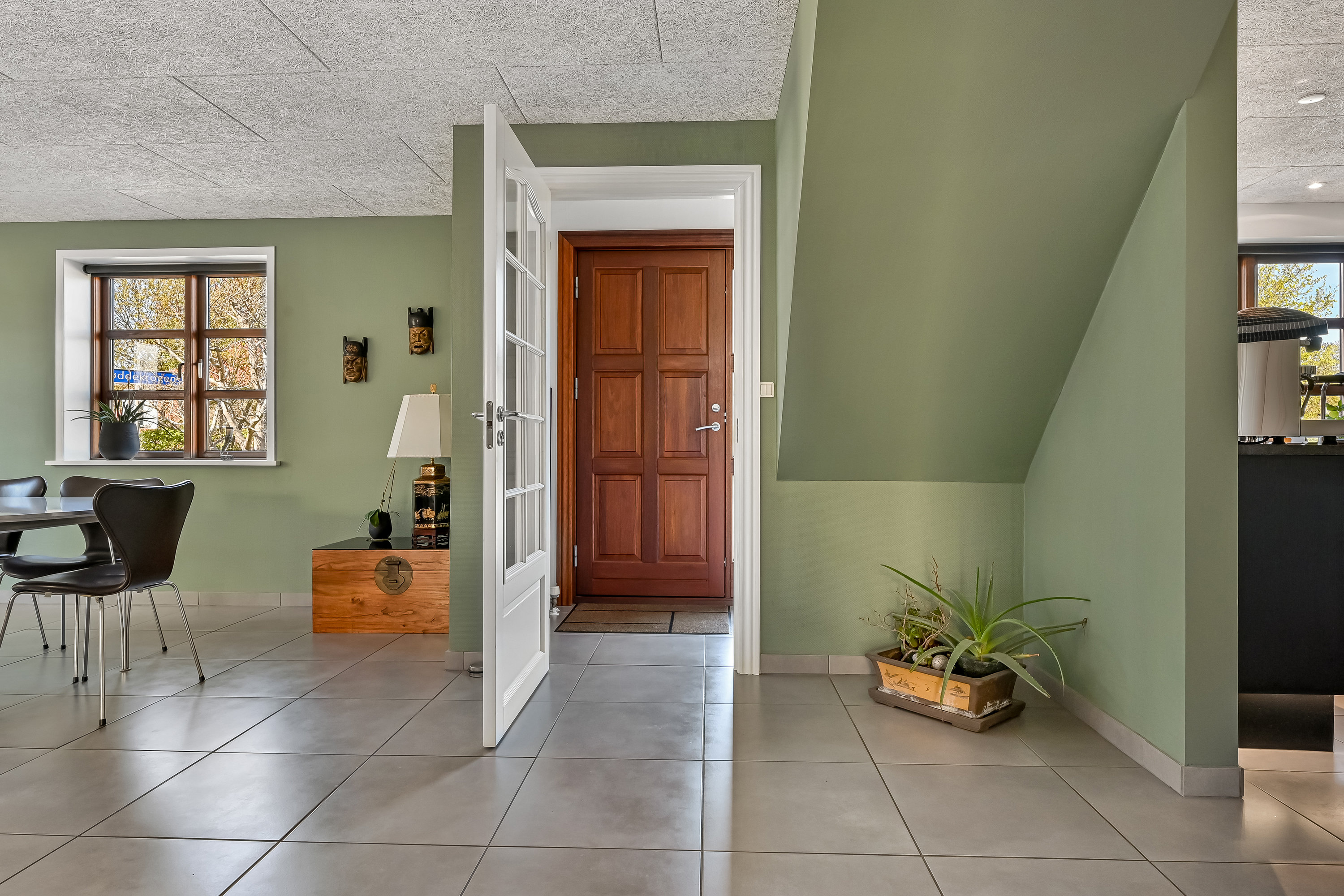 Fremhævet spisestue billede i fuldskærmstilstand. Billede af Nøddevej 22, 7451 Sunds