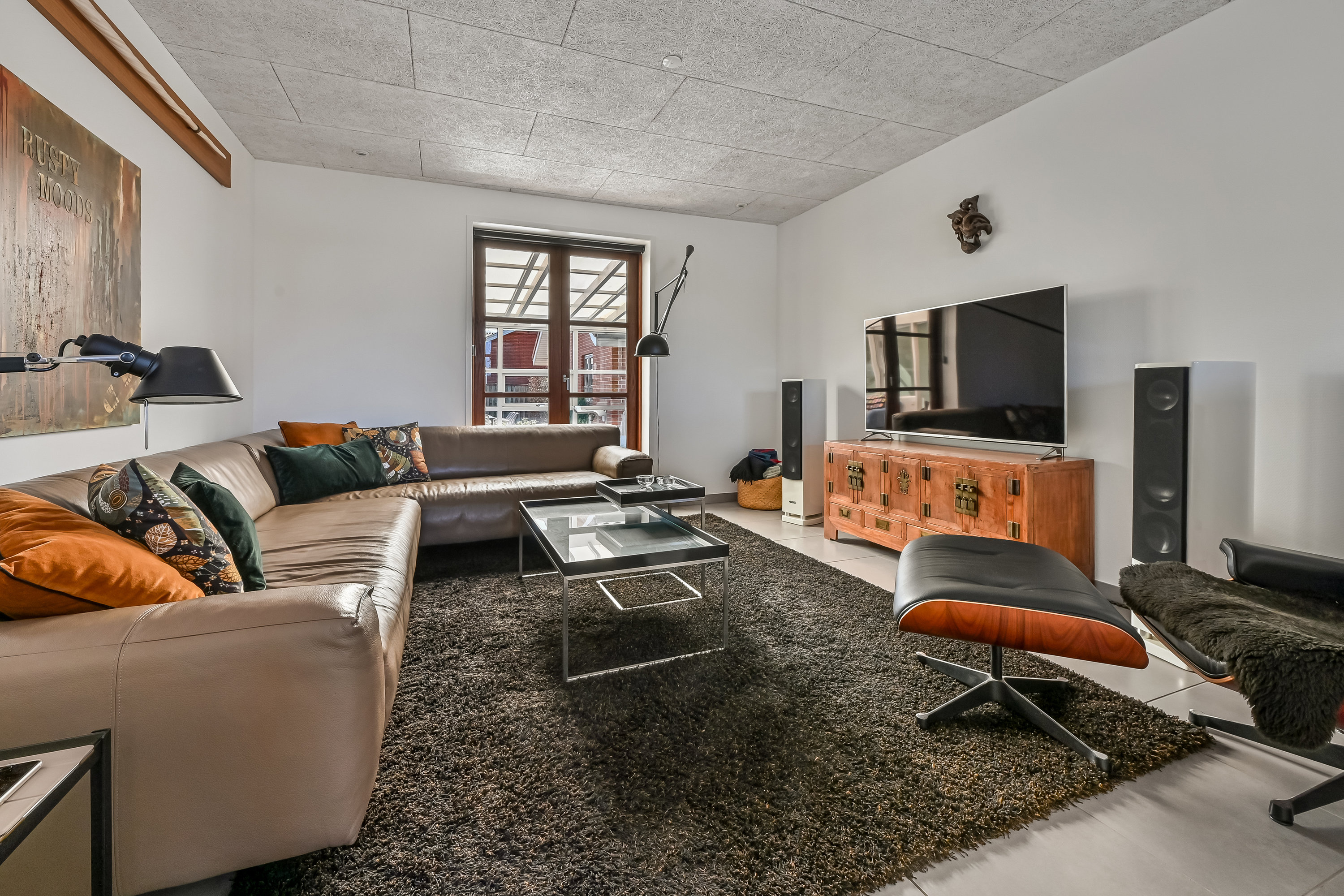 Fremhævet stue billede i fuldskærmstilstand. Billede af Nøddevej 22, 7451 Sunds