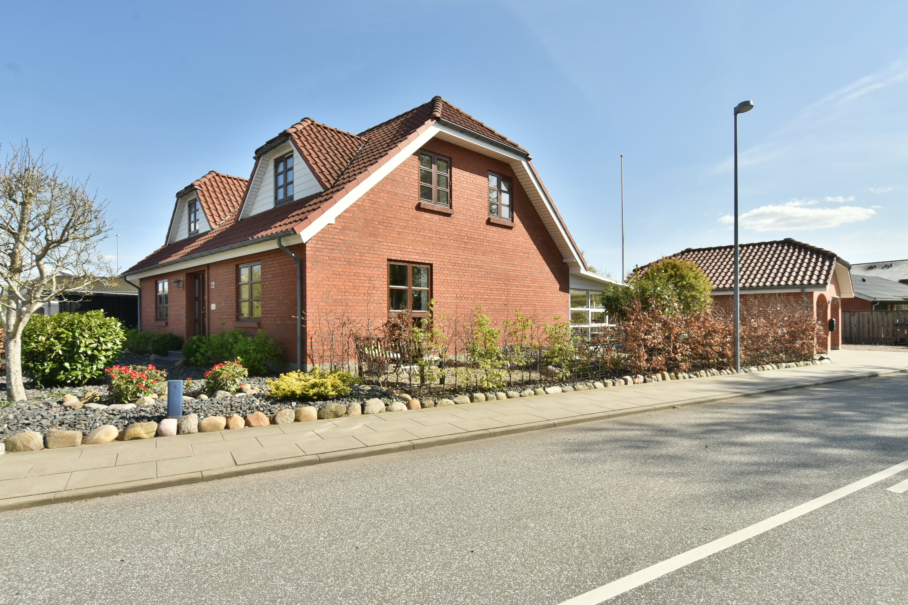 Fremhævet ejendommen billede i fuldskærmstilstand. Billede af Nøddevej 22, 7451 Sunds