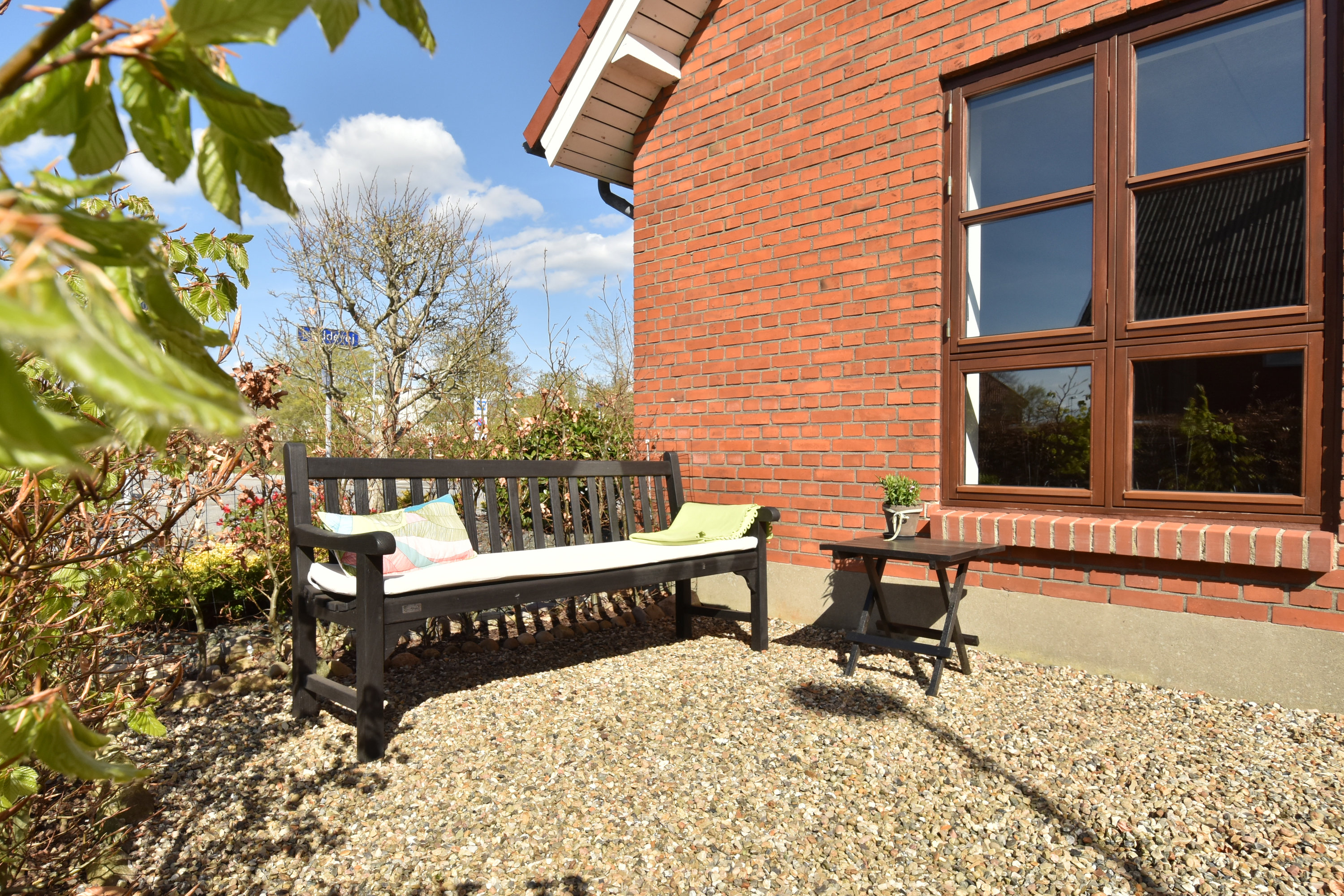 Fremhævet terrasse billede i fuldskærmstilstand. Billede af Nøddevej 22, 7451 Sunds