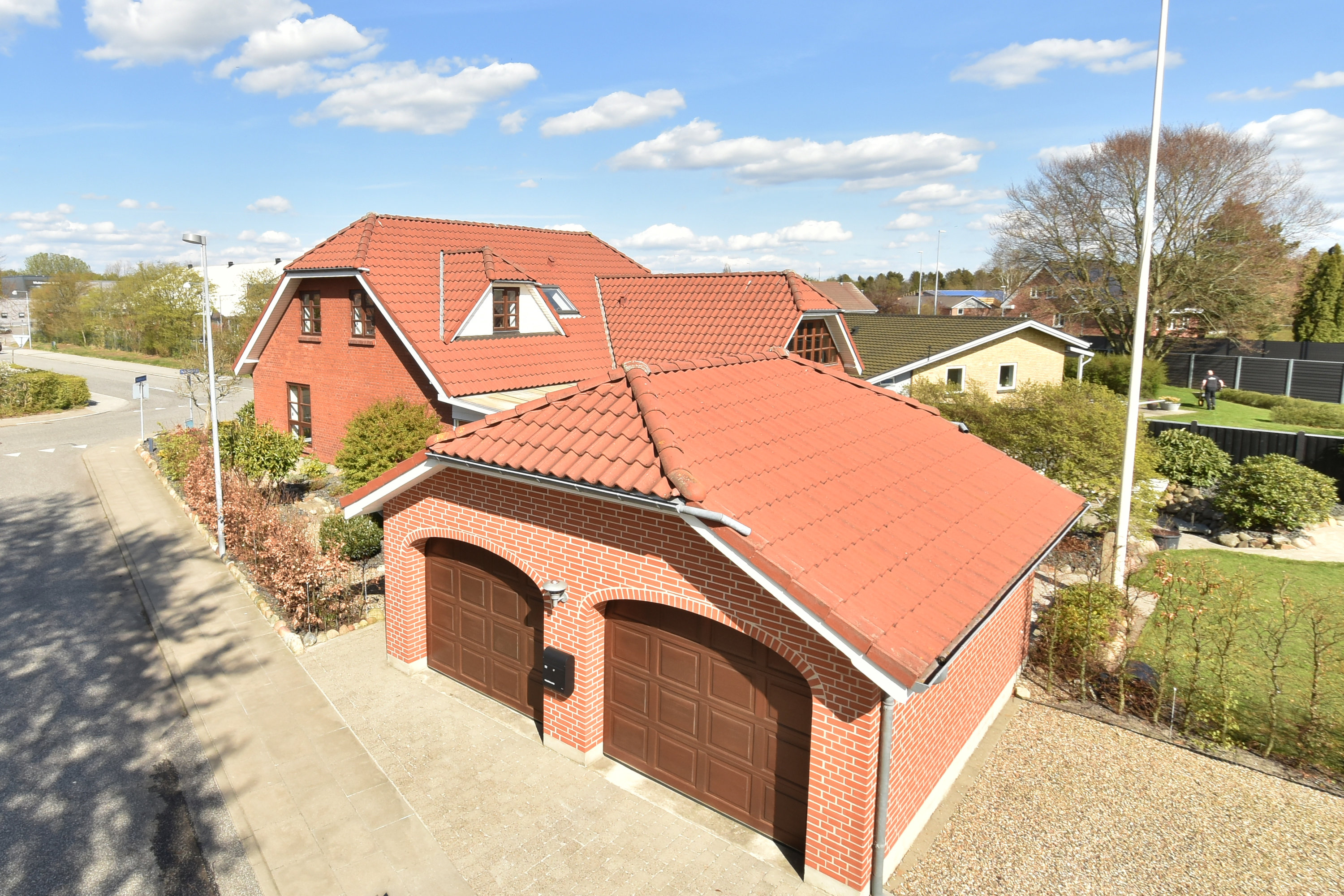 Fremhævet ejendommen billede i fuldskærmstilstand. Billede af Nøddevej 22, 7451 Sunds