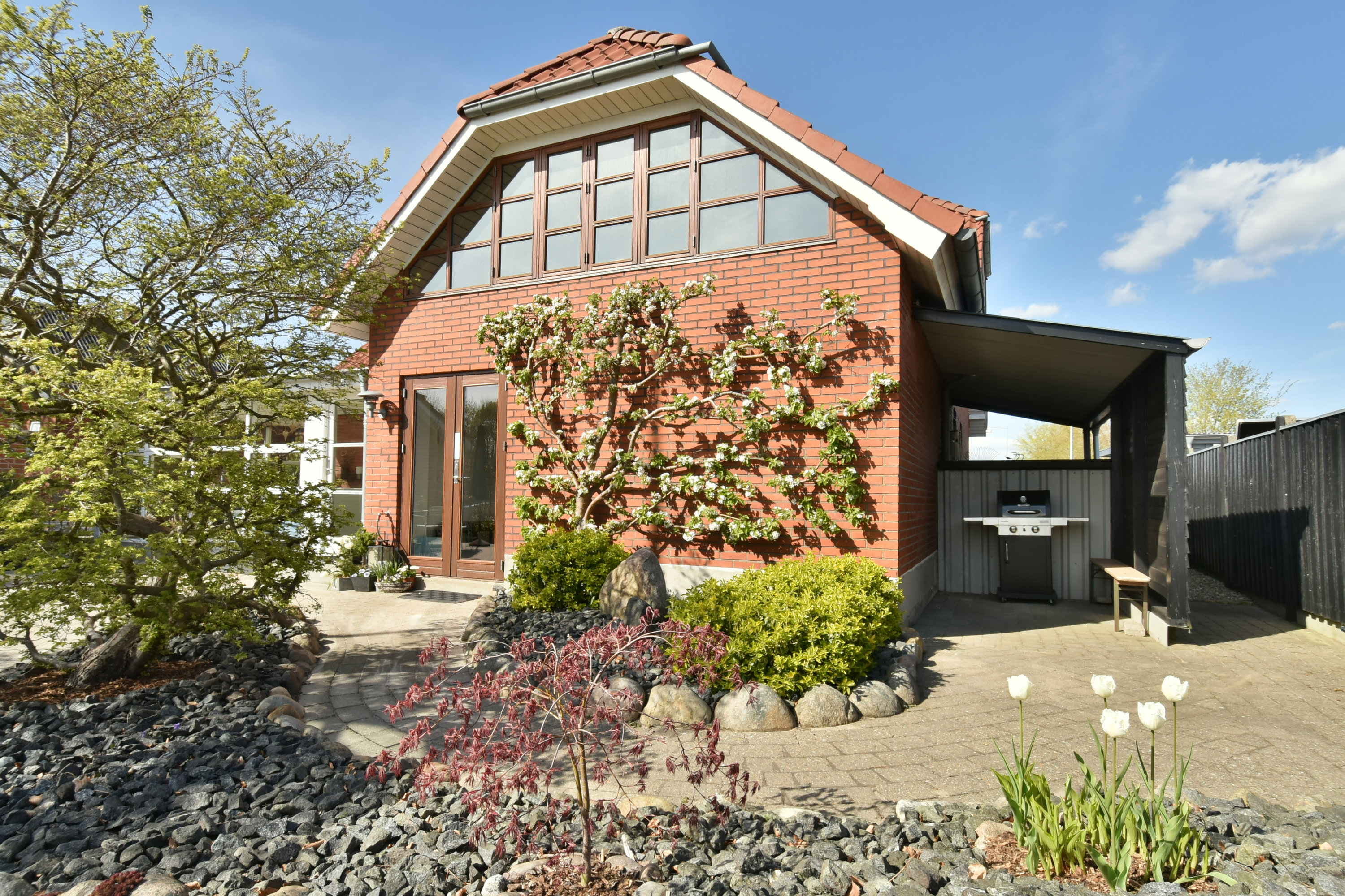 Fremhævet ejendommen billede i fuldskærmstilstand. Billede af Nøddevej 22, 7451 Sunds