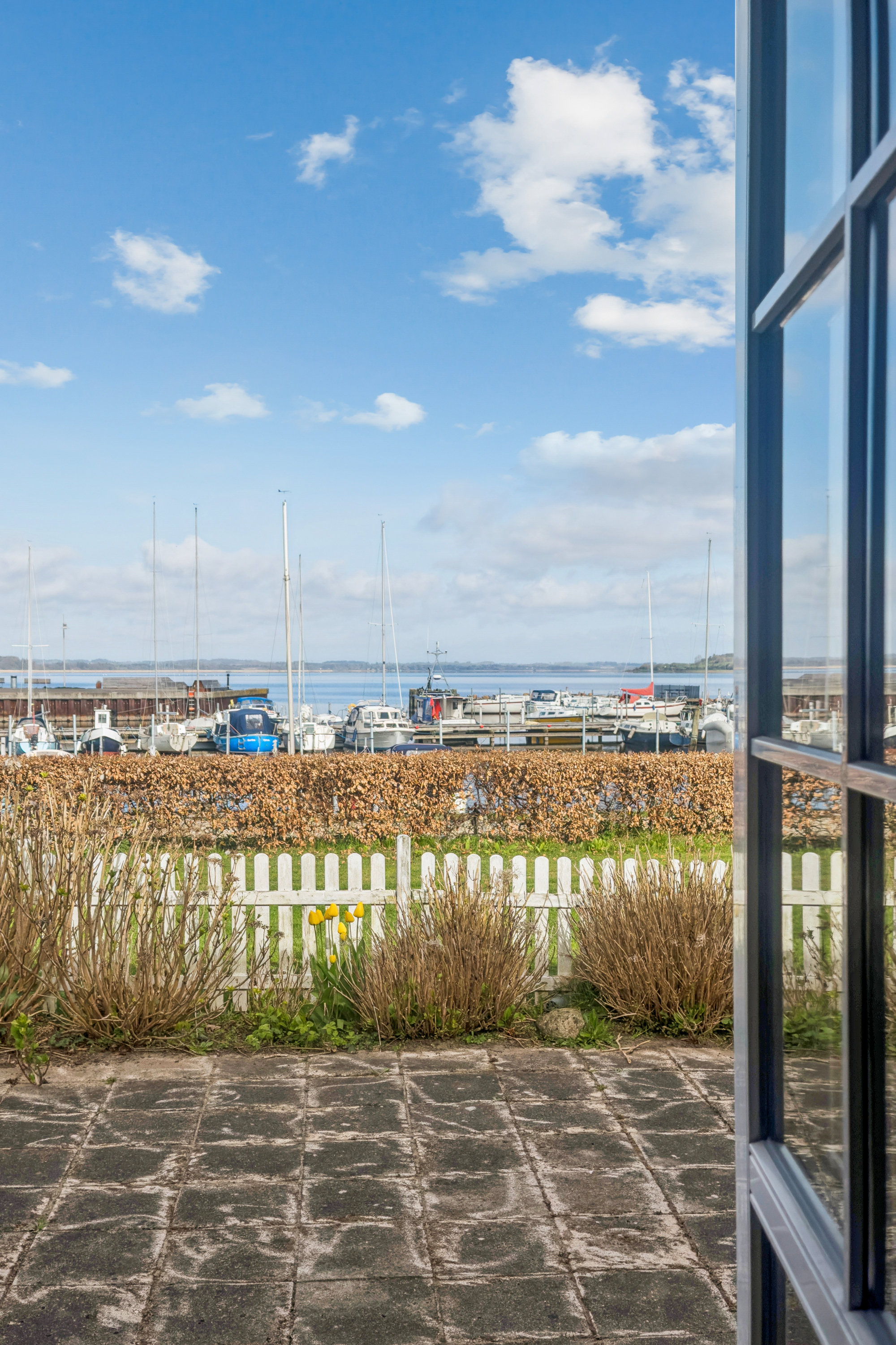 Fremhævet terrasse billede i fuldskærmstilstand. Billede af Hjarbækvej 1A, Hjarbæk, 8831 Løgstrup