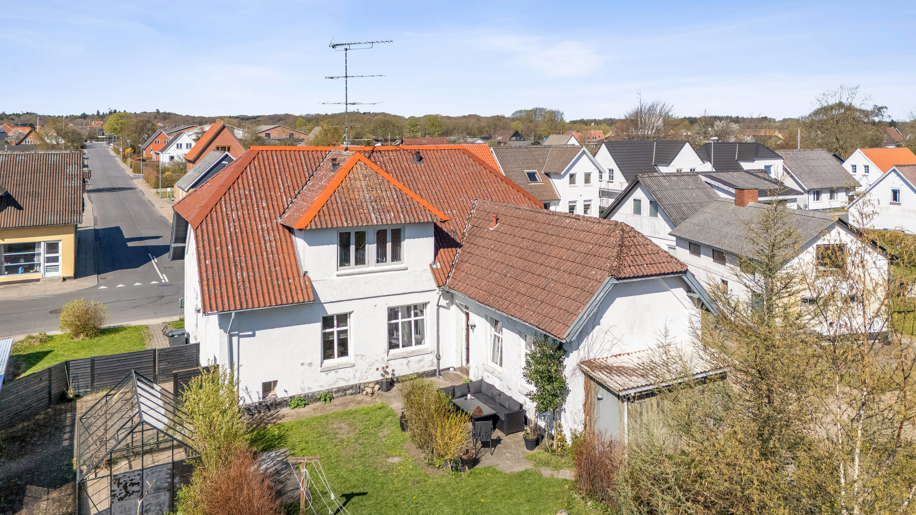 Fremhævet udsigt fra toppen billede i fuldskærmstilstand. Billede af Nørregade 82, 9870 Sindal