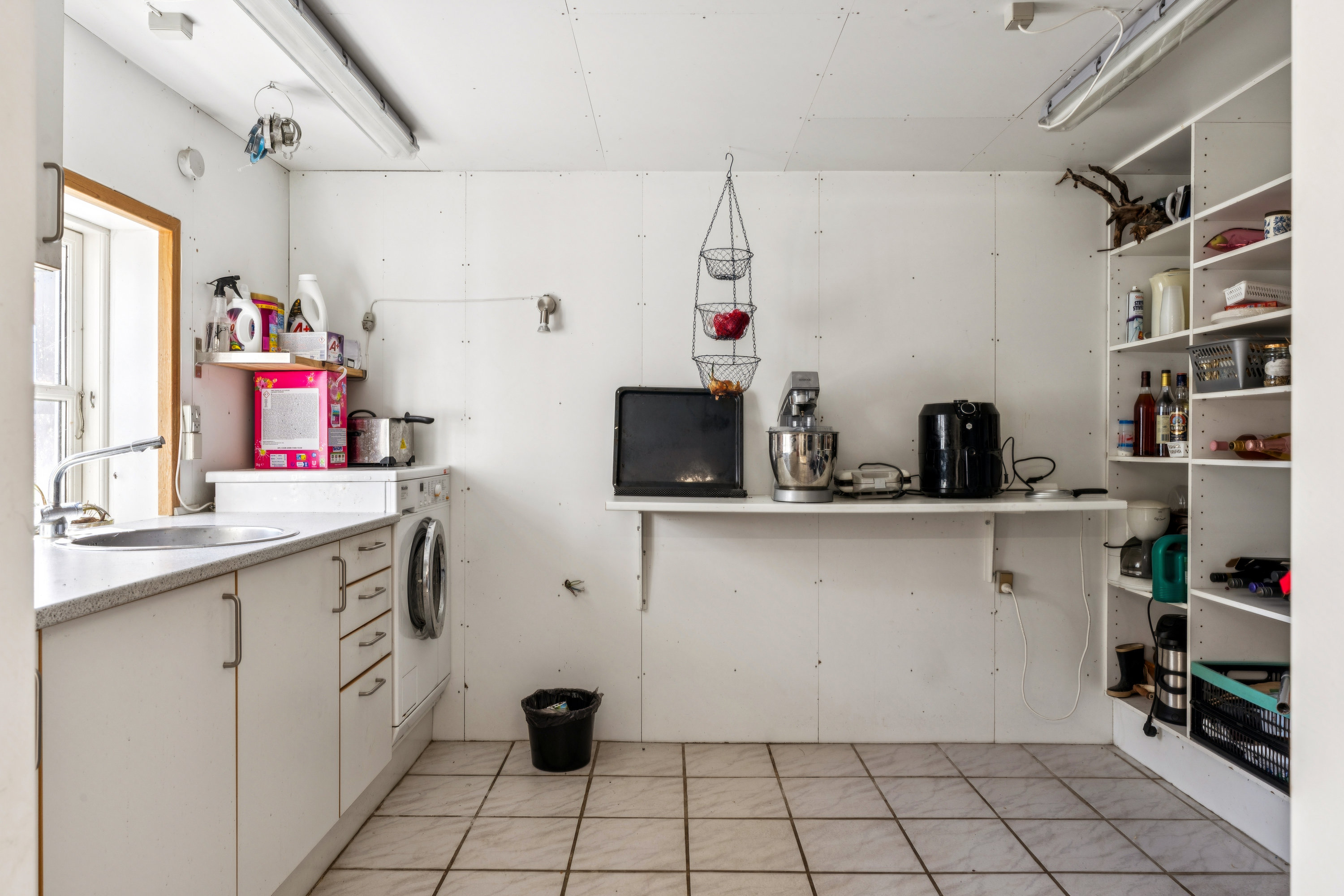 Fremhævet køkken billede i fuldskærmstilstand. Billede af Knebel Bygade 24, 8420 Knebel