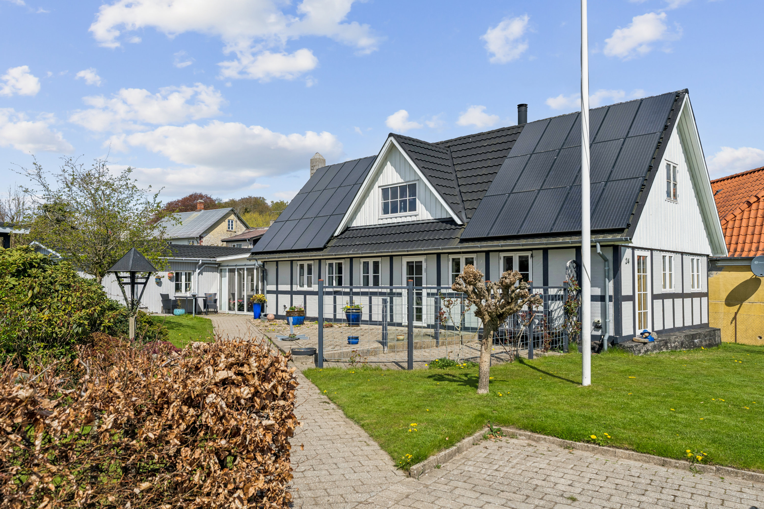 Knebel Bygade 24, 8420 Knebel