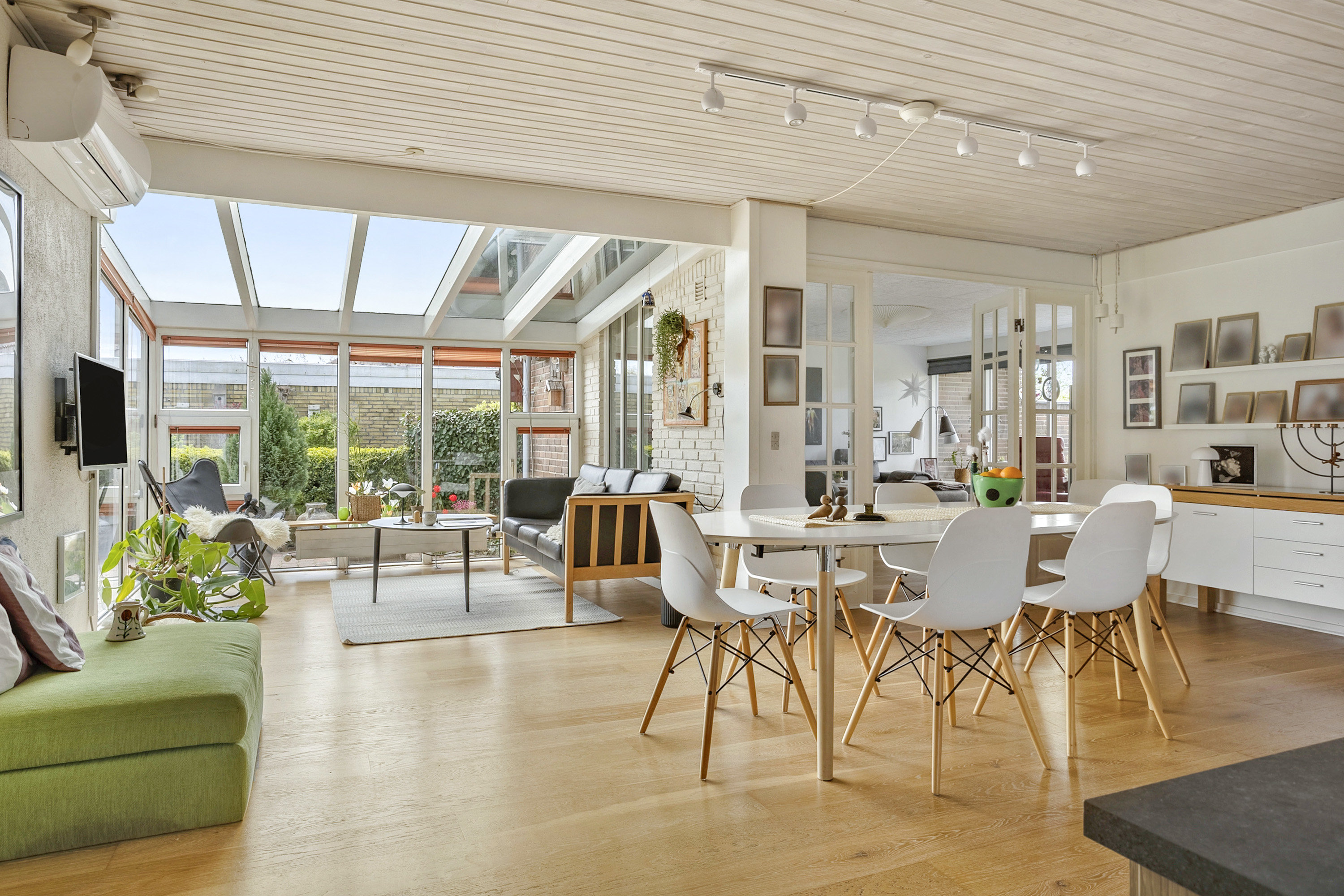 Fremhævet spisestue billede i fuldskærmstilstand. Billede af Hvedevænget 34, 6600 Vejen