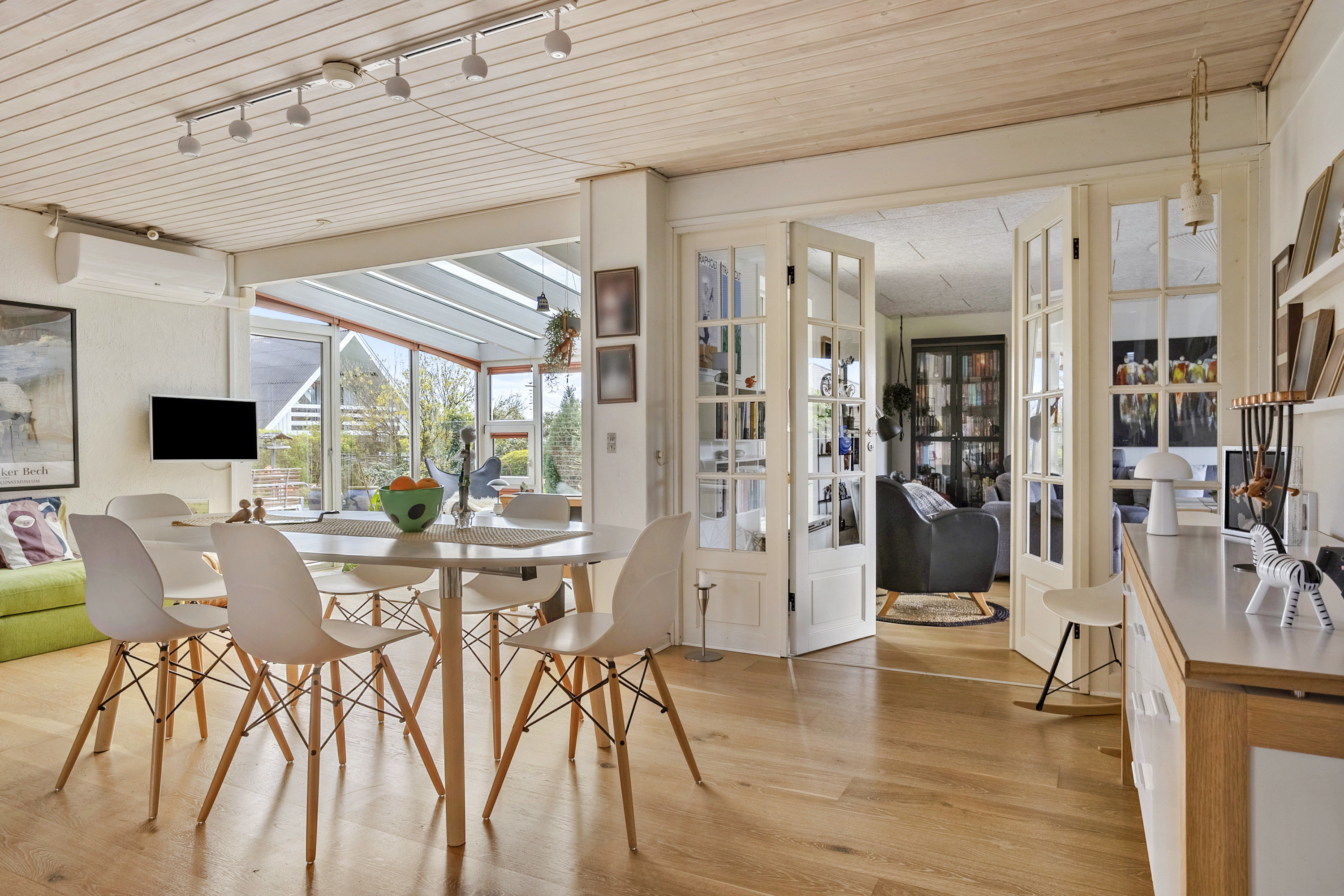 Fremhævet spisestue billede i fuldskærmstilstand. Billede af Hvedevænget 34, 6600 Vejen