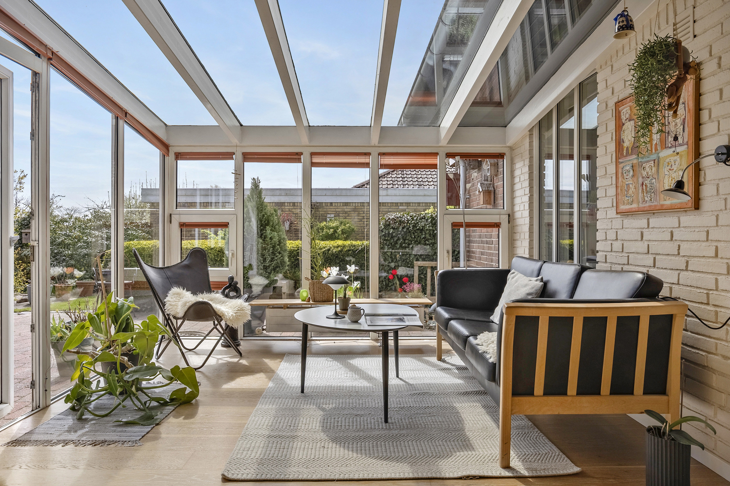 Fremhævet stue billede i fuldskærmstilstand. Billede af Hvedevænget 34, 6600 Vejen