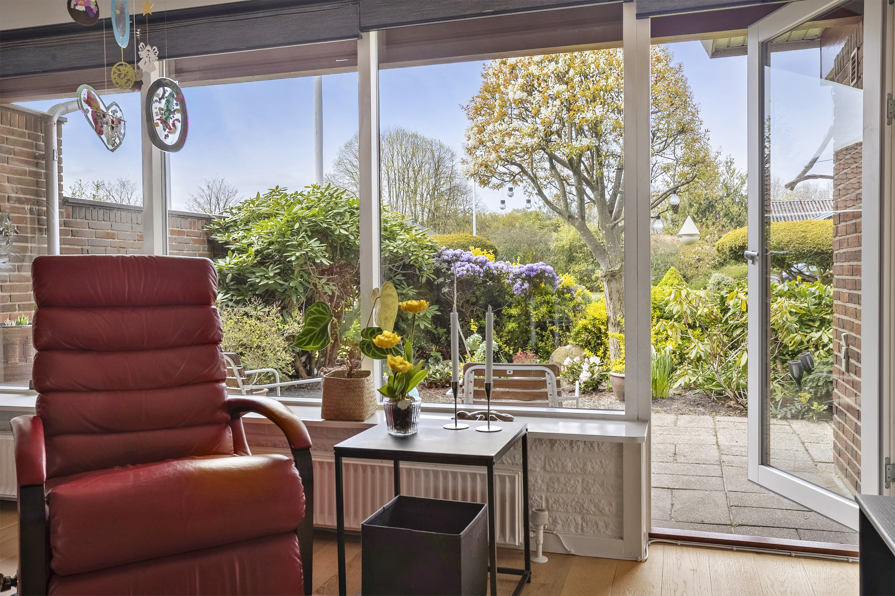 Fremhævet stue billede i fuldskærmstilstand. Billede af Hvedevænget 34, 6600 Vejen