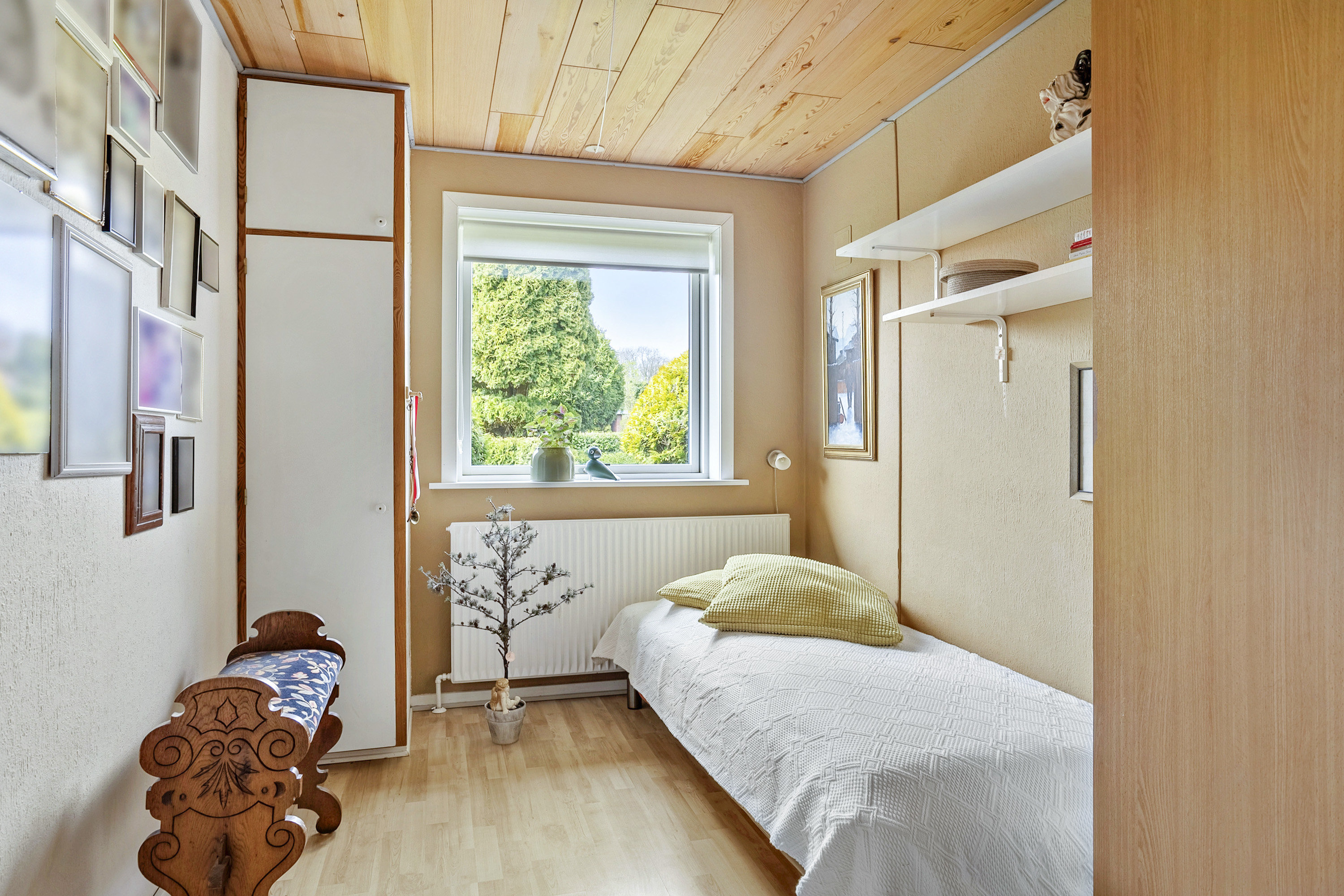 Fremhævet soveværelse billede i fuldskærmstilstand. Billede af Hvedevænget 34, 6600 Vejen