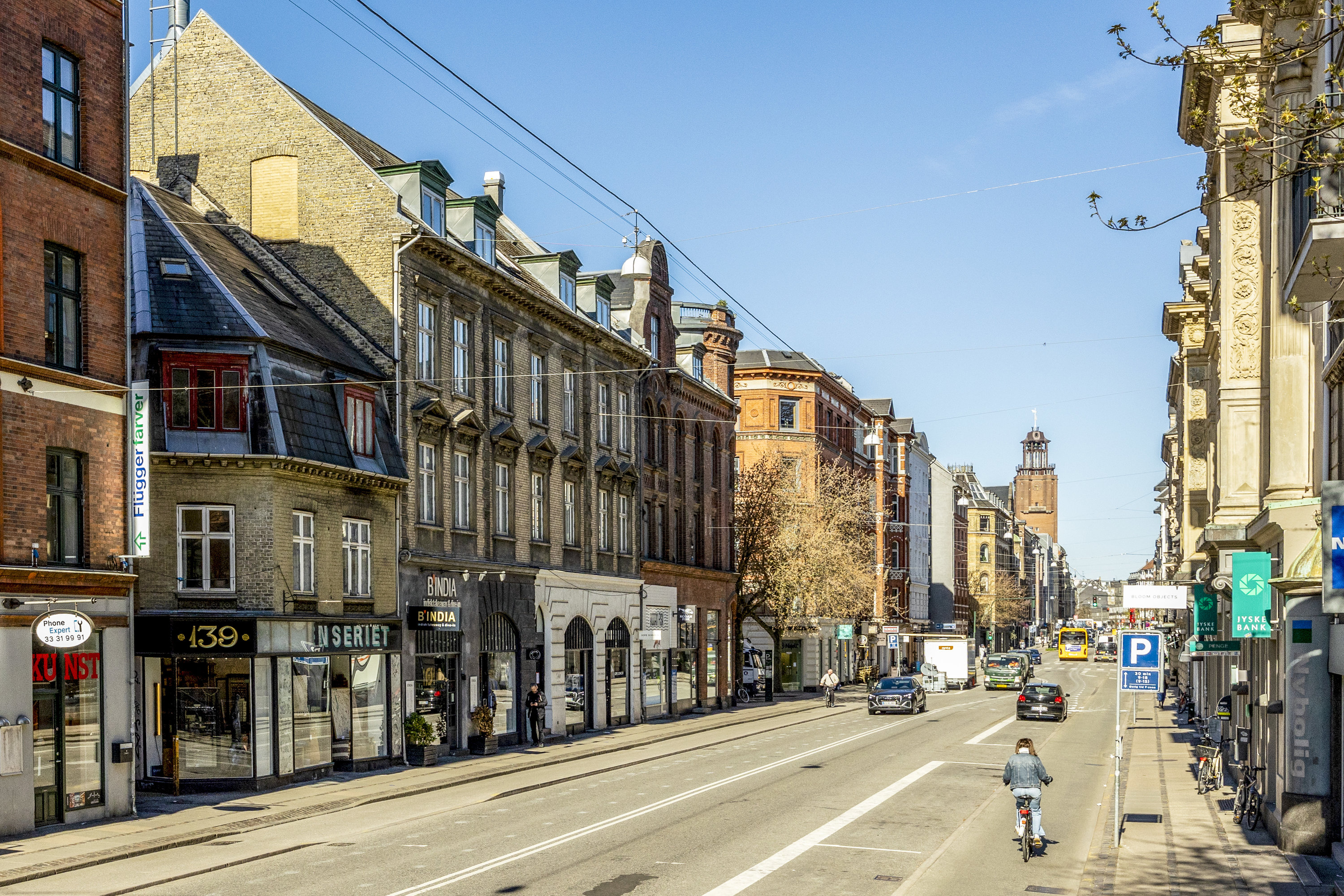 Fremhævet  billede i fuldskærmstilstand. Billede af Bianco Lunos Alle 2B, 4. mf., 1868 Frederiksberg C