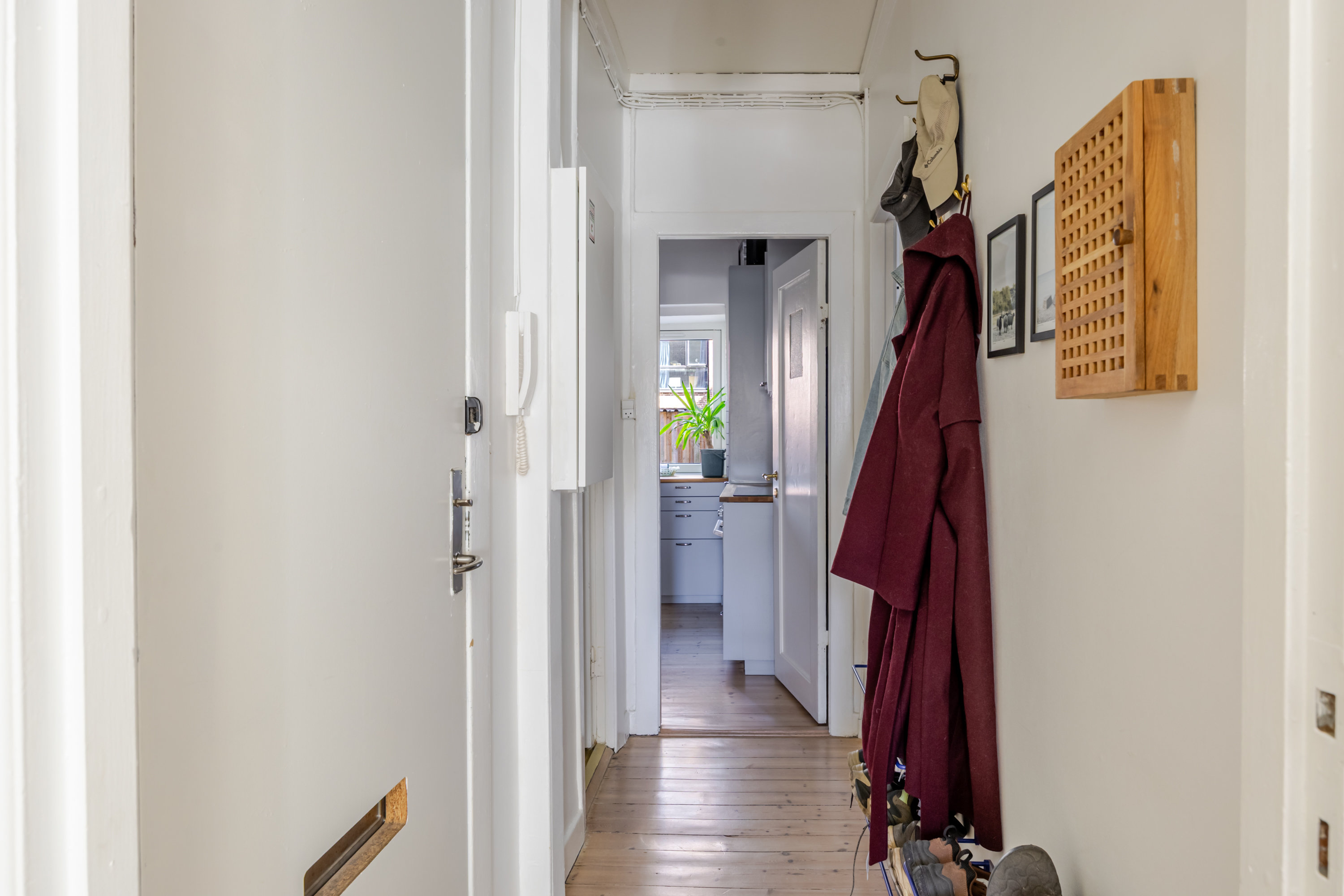 Fremhævet andet billede i fuldskærmstilstand. Billede af Ørnevej 40, st.. th., 2400 København NV
