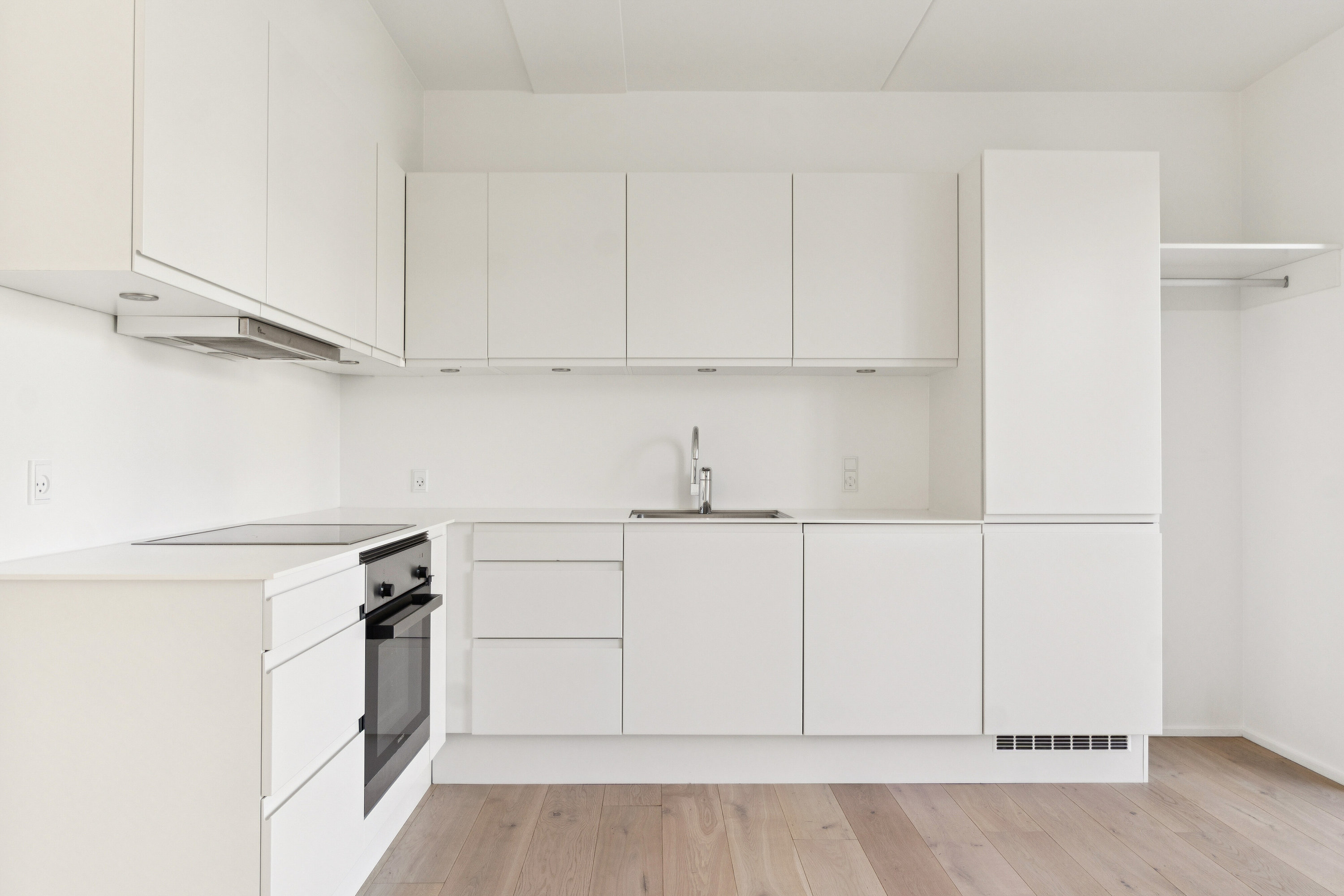 Fremhævet køkken billede i fuldskærmstilstand. Billede af Ved Amagerbanen 35E, 1. th., 2300 København S