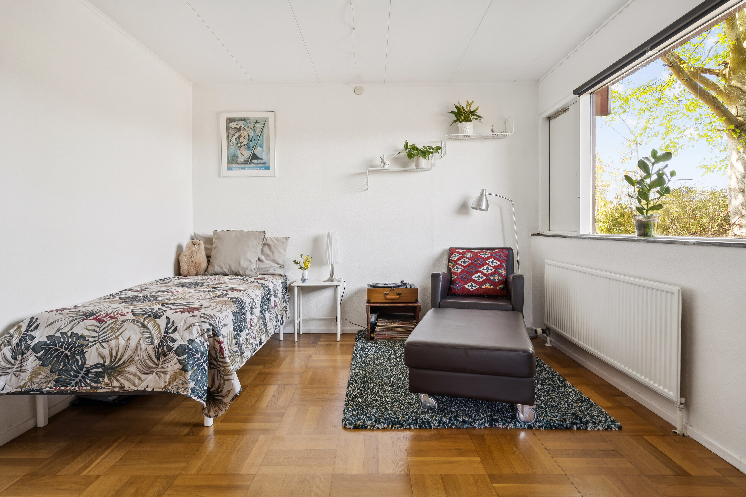 Fremhævet soveværelse billede i fuldskærmstilstand. Billede af Horsevænget 2, 4130 Viby Sjælland