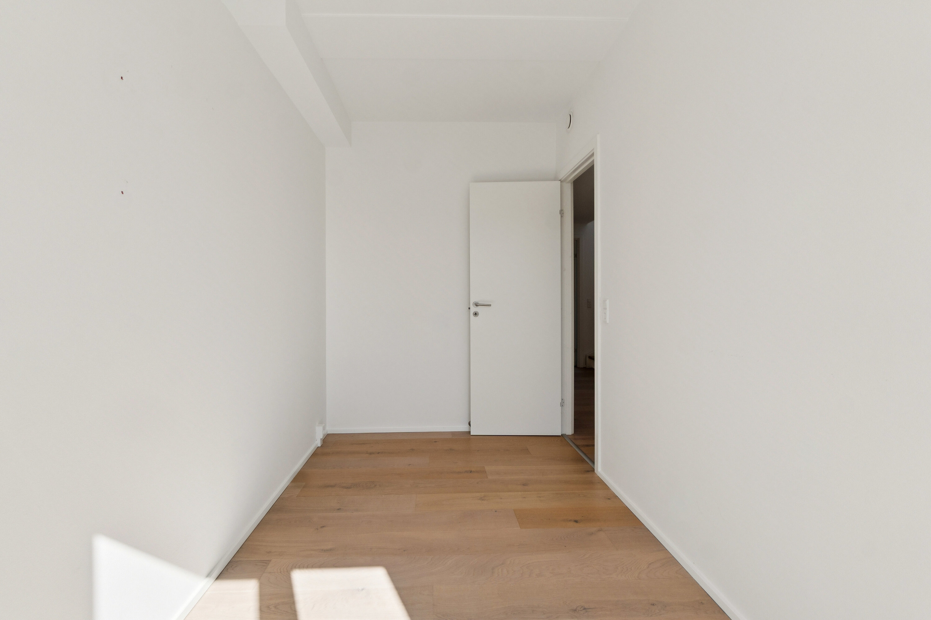 Fremhævet indendørs billede i fuldskærmstilstand. Billede af Ved Amagerbanen 35E, 1. th., 2300 København S