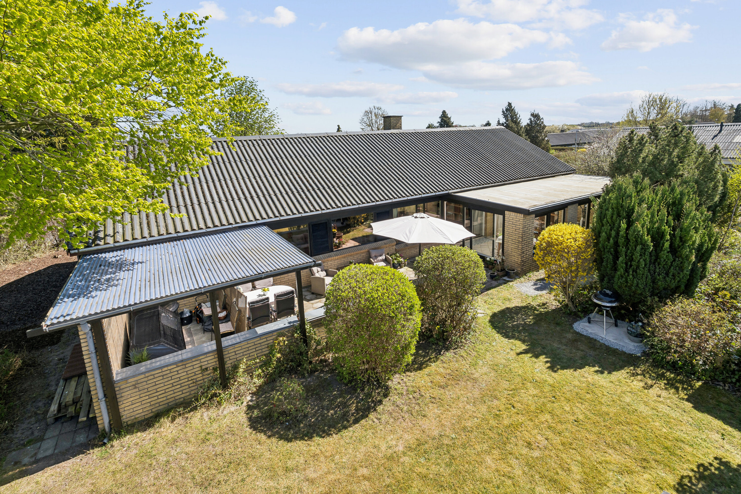 Fremhævet udsigt fra toppen billede i fuldskærmstilstand. Billede af Horsevænget 2, 4130 Viby Sjælland