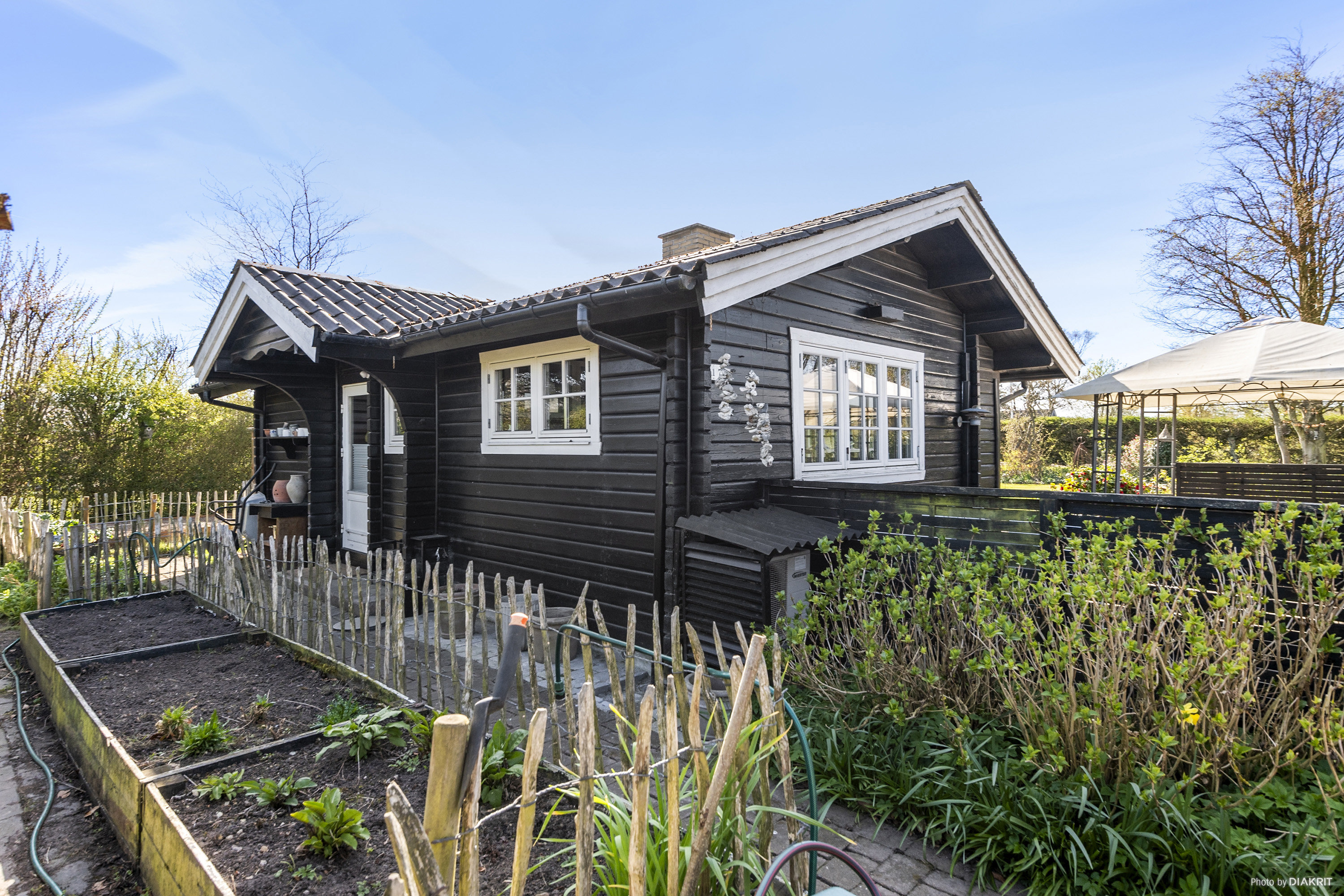 Hasselvænget 17, Dyngby Strand, 8300 Odder