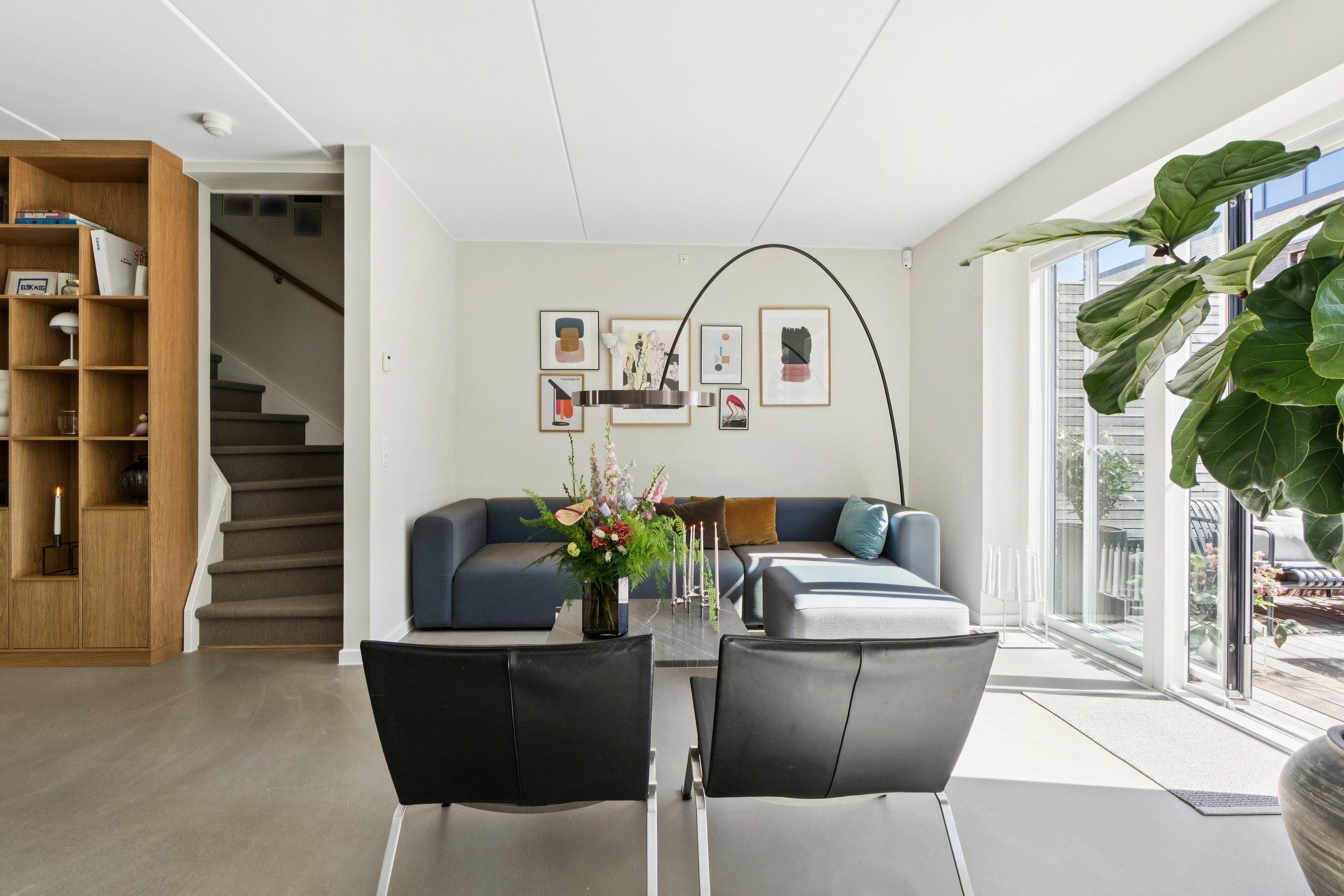 Fremhævet stue billede i fuldskærmstilstand. Billede af Rundholtsvej 41, 2300 København S