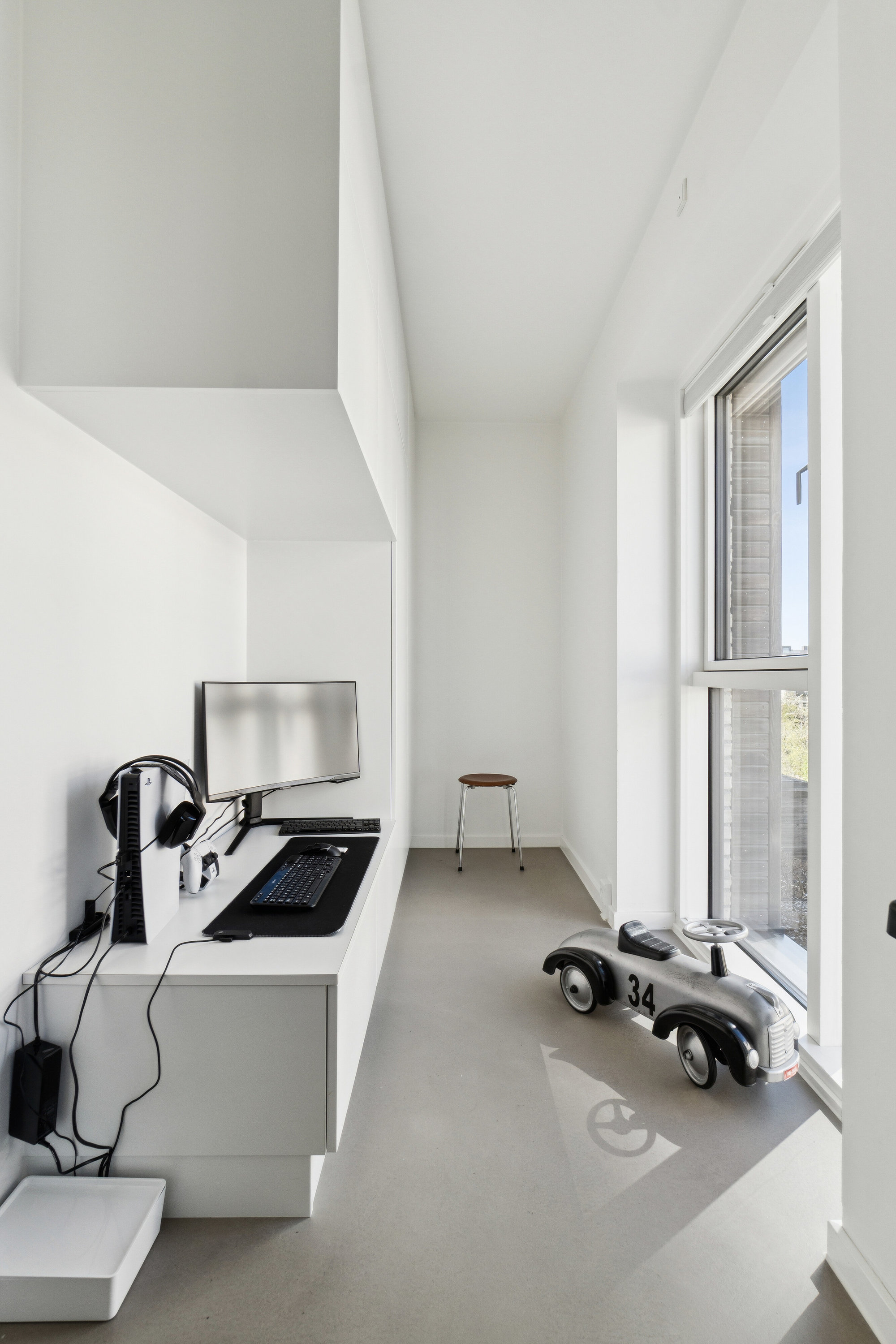 Fremhævet indendørs billede i fuldskærmstilstand. Billede af Rundholtsvej 41, 2300 København S