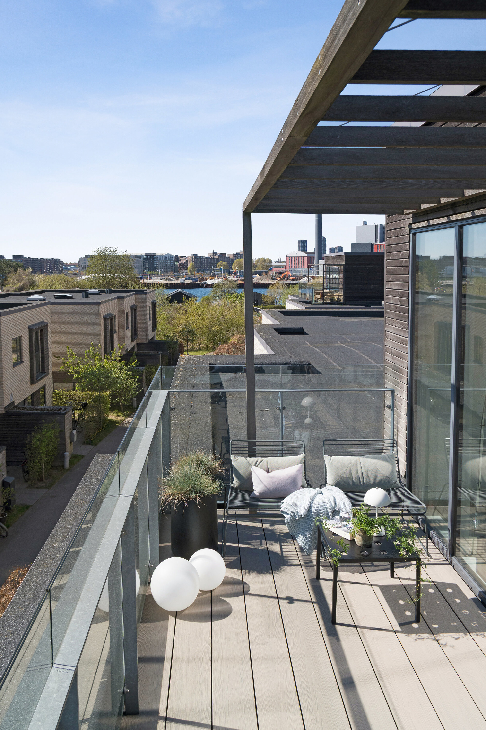 Fremhævet altan billede i fuldskærmstilstand. Billede af Rundholtsvej 41, 2300 København S