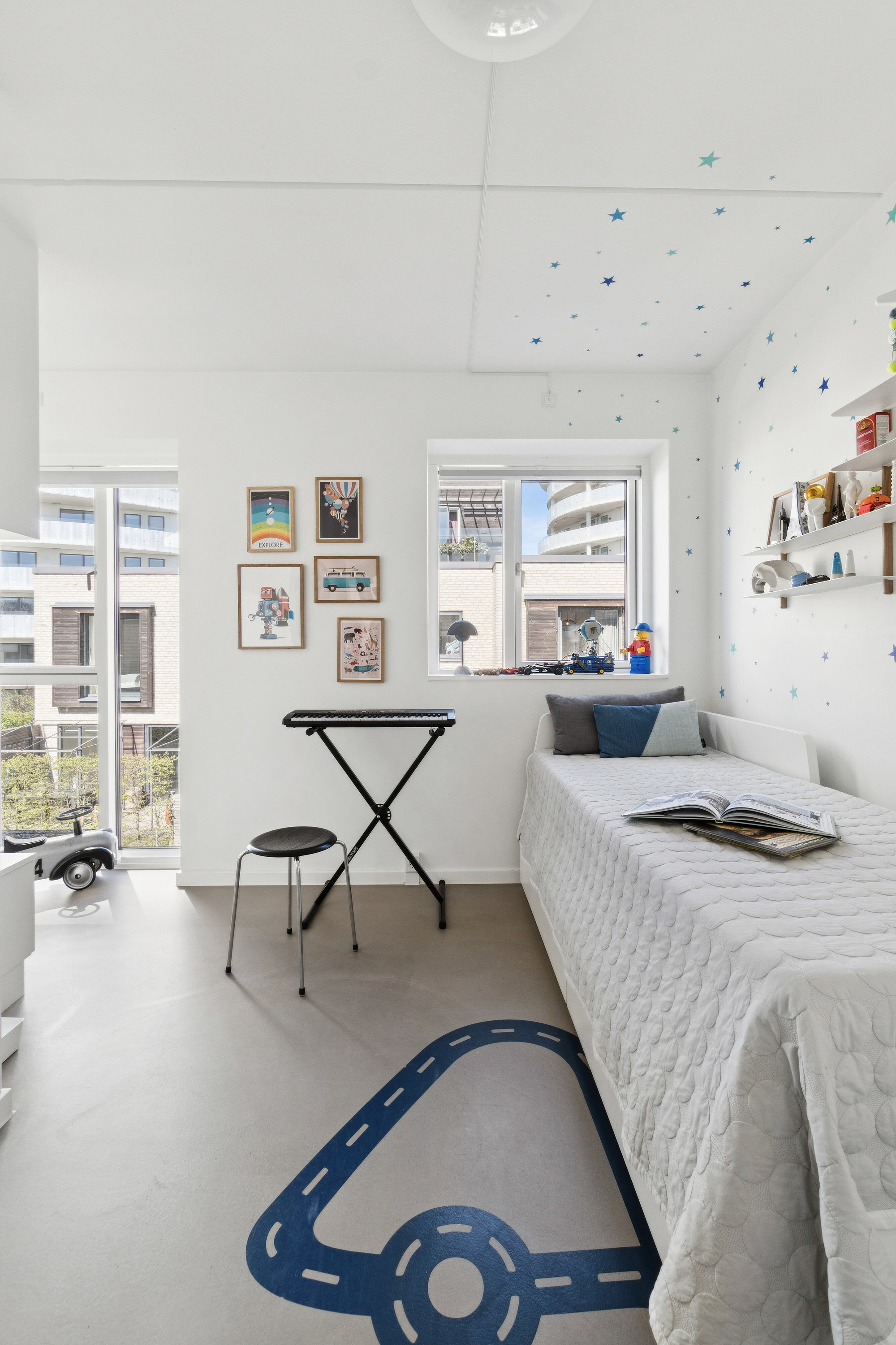 Fremhævet indendørs billede i fuldskærmstilstand. Billede af Rundholtsvej 41, 2300 København S