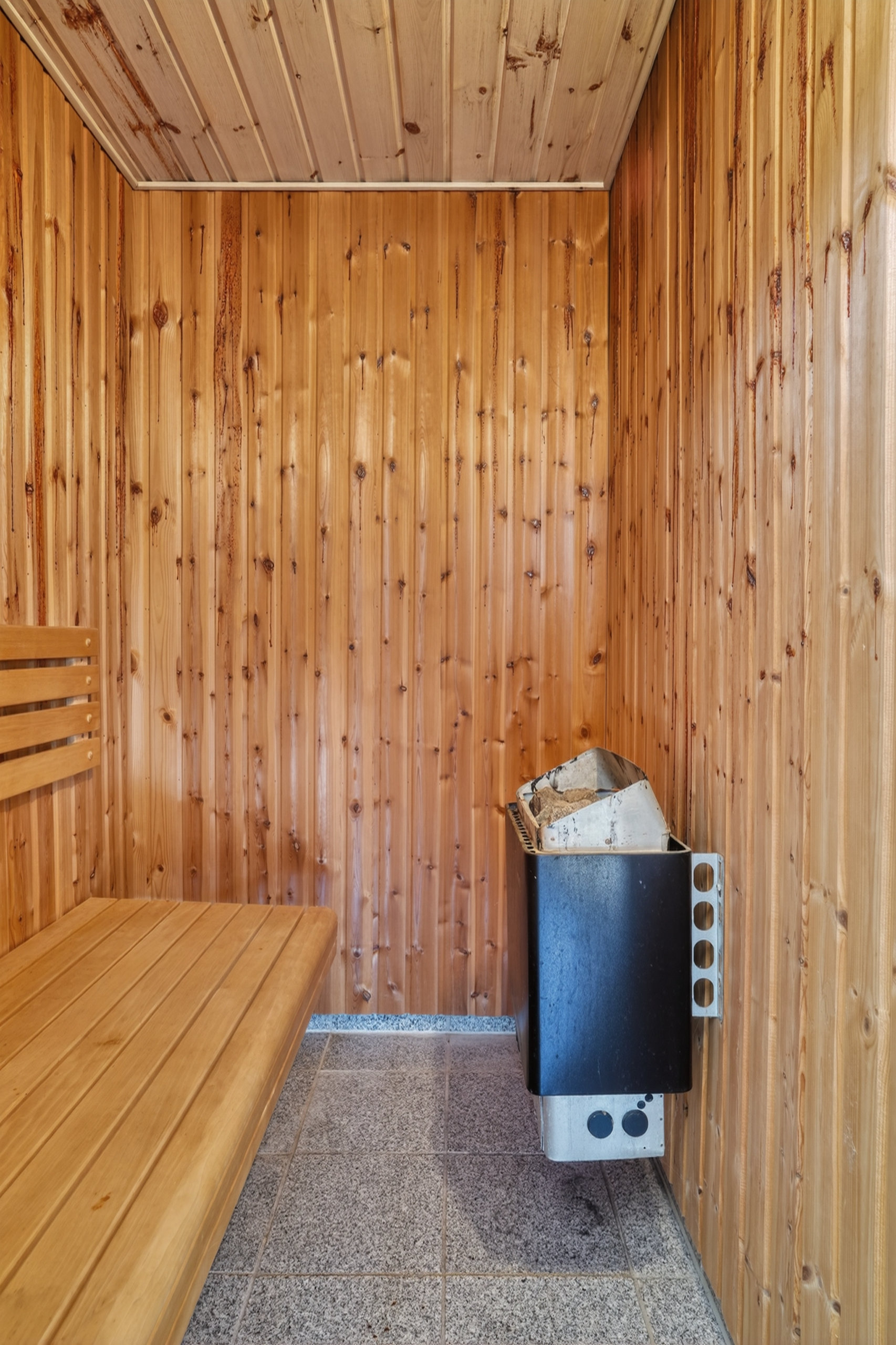 Fremhævet sauna billede i fuldskærmstilstand. Billede af Sølund 1, 4581 Rørvig