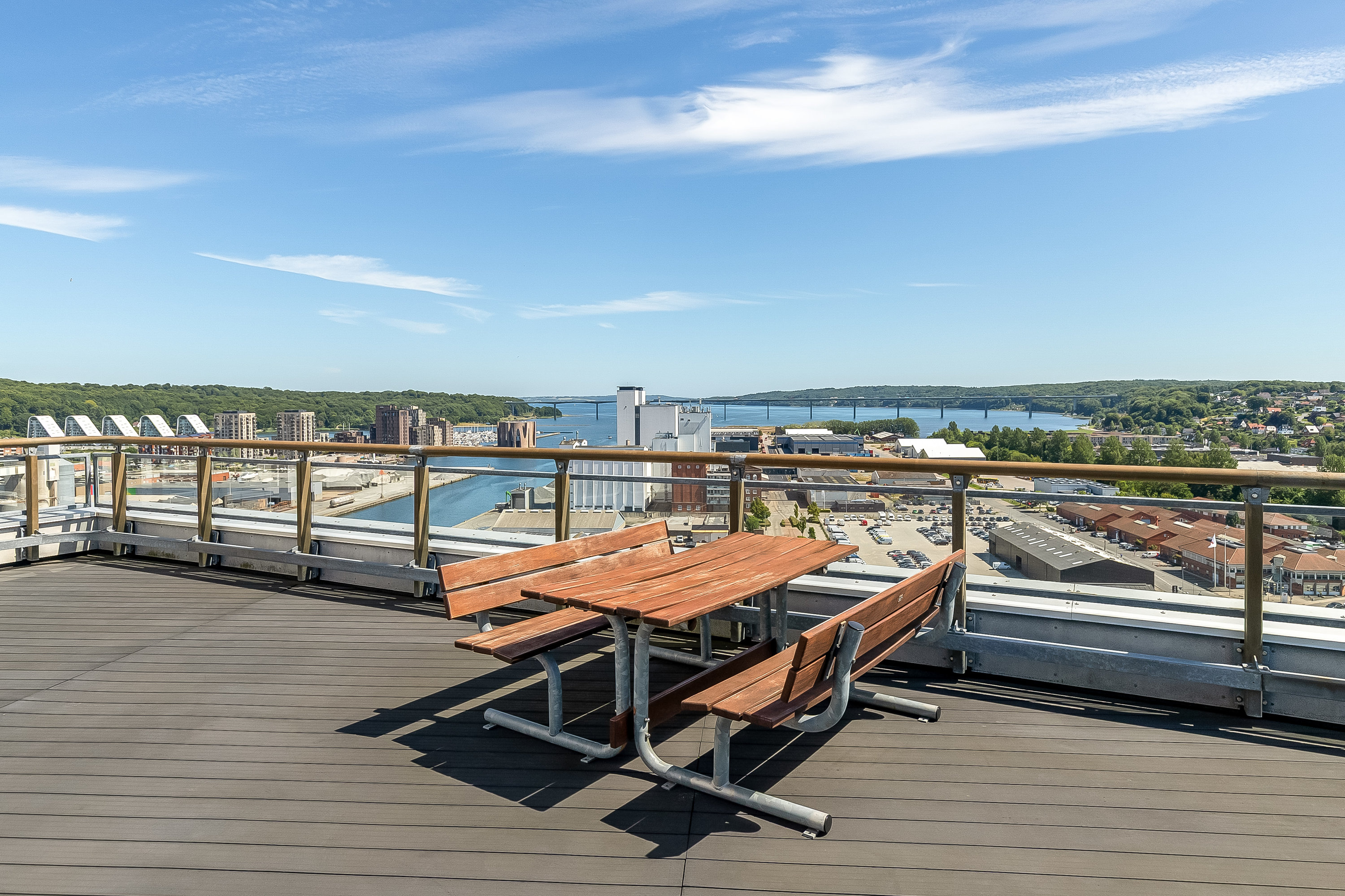 Fremhævet tagterrasse billede i fuldskærmstilstand. Billede af Den Hvide Facet 1, 5. c., Centrum, 7100 Vejle