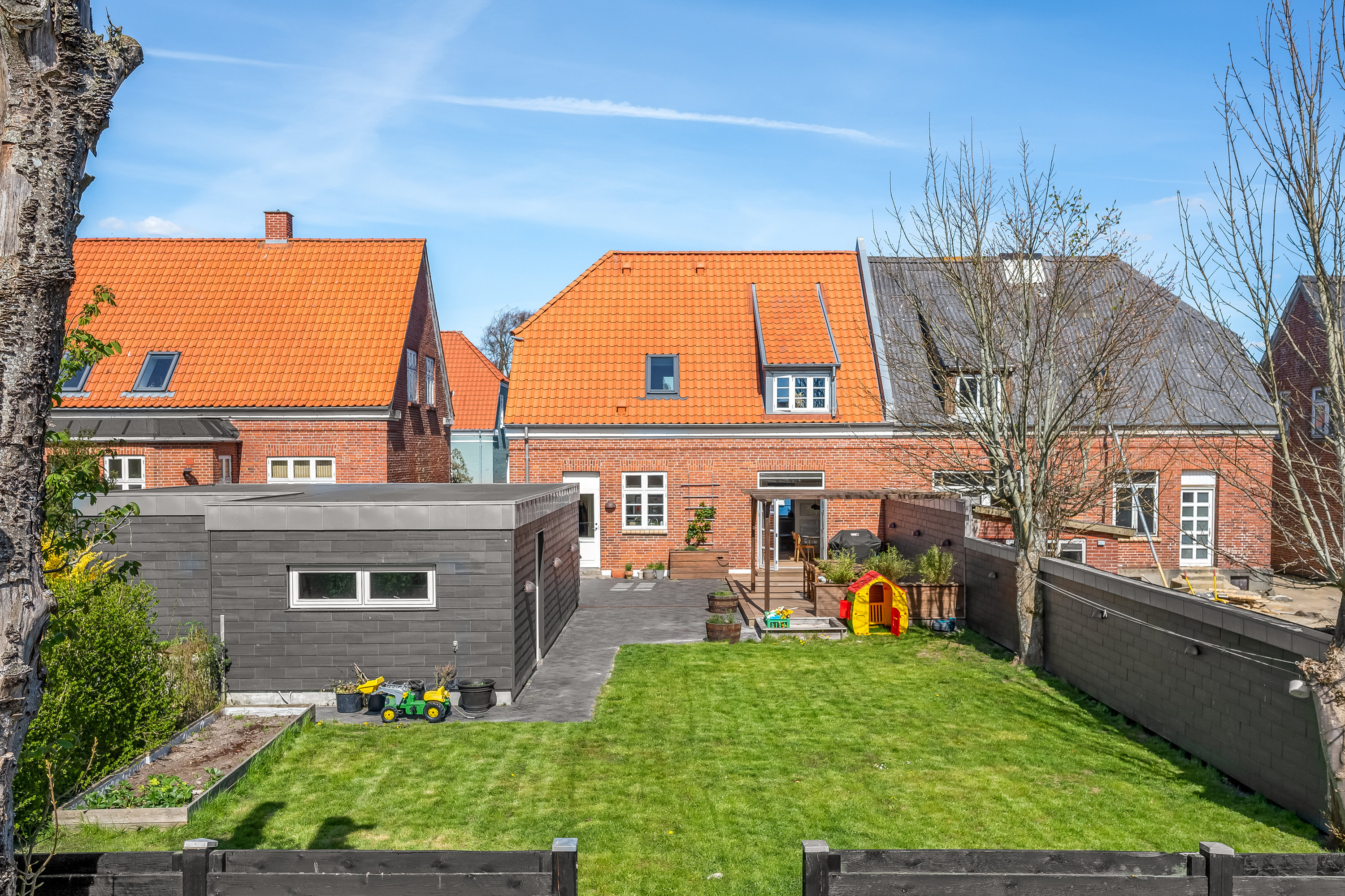 Stausvej 11, 6800 Varde