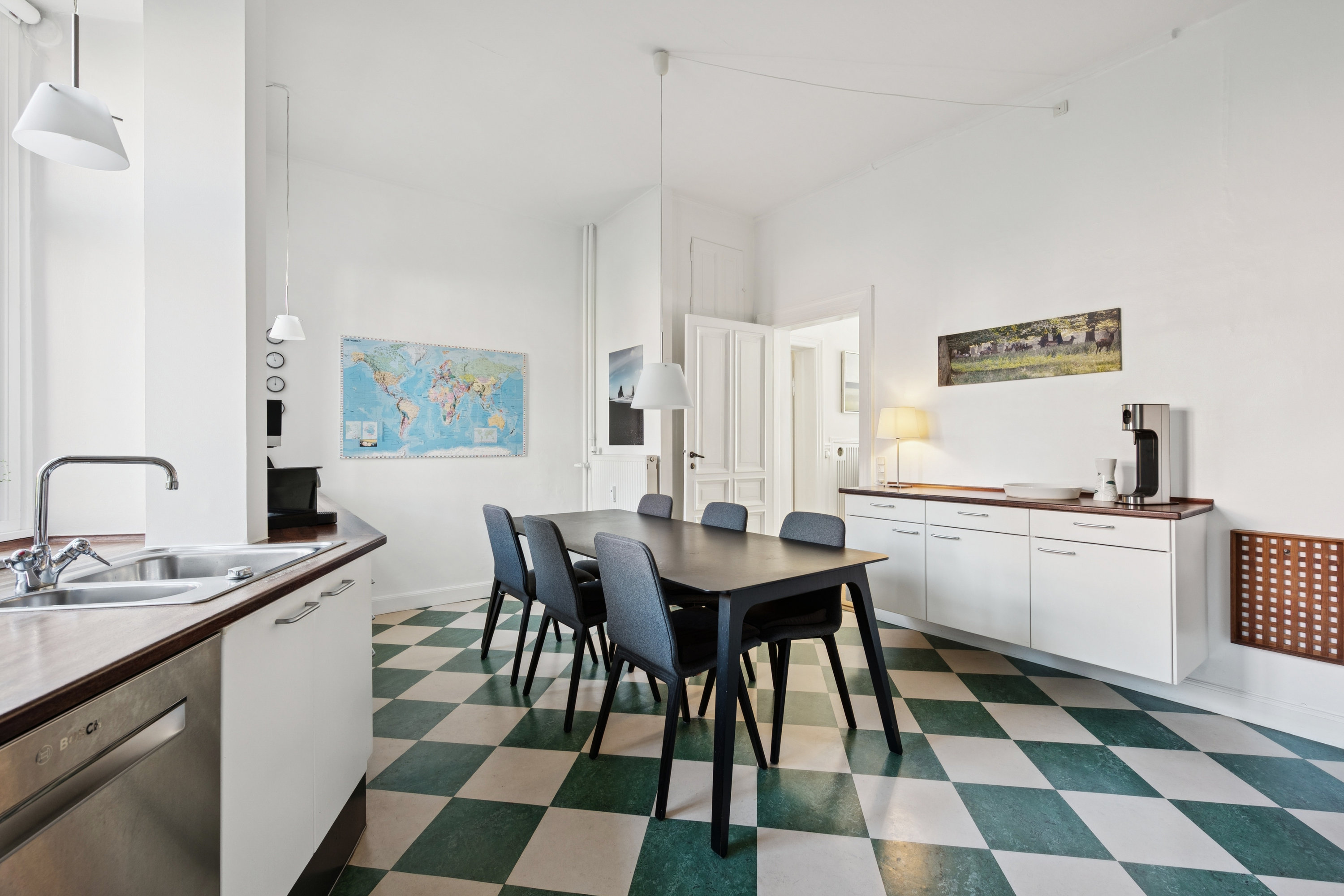 Fremhævet køkken billede i fuldskærmstilstand. Billede af Kochsvej 6, st.. tv., 1812 Frederiksberg C