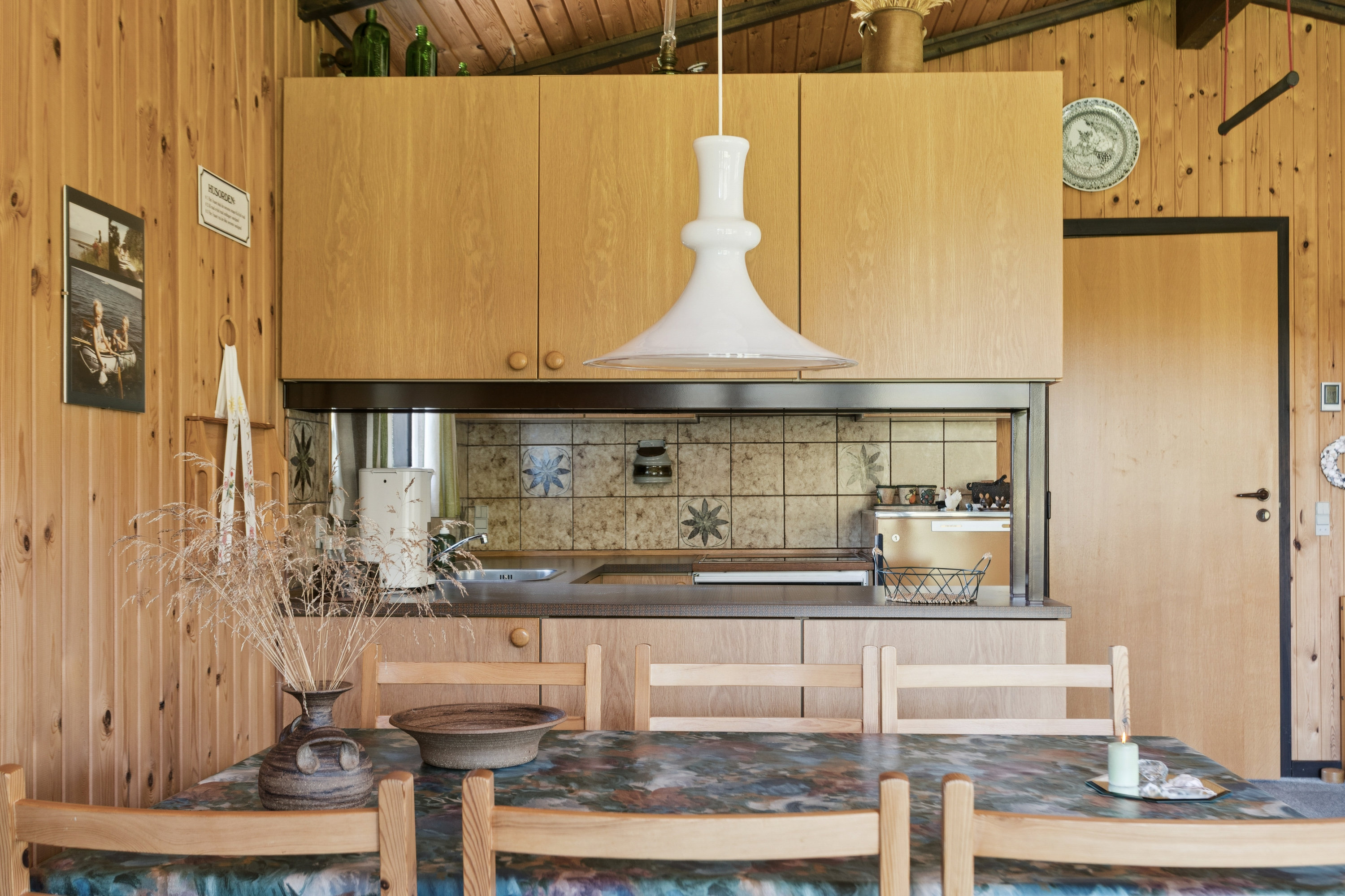 Fremhævet stue billede i fuldskærmstilstand. Billede af Lyngholmen 5, Ejerslev, 7900 Nykøbing M