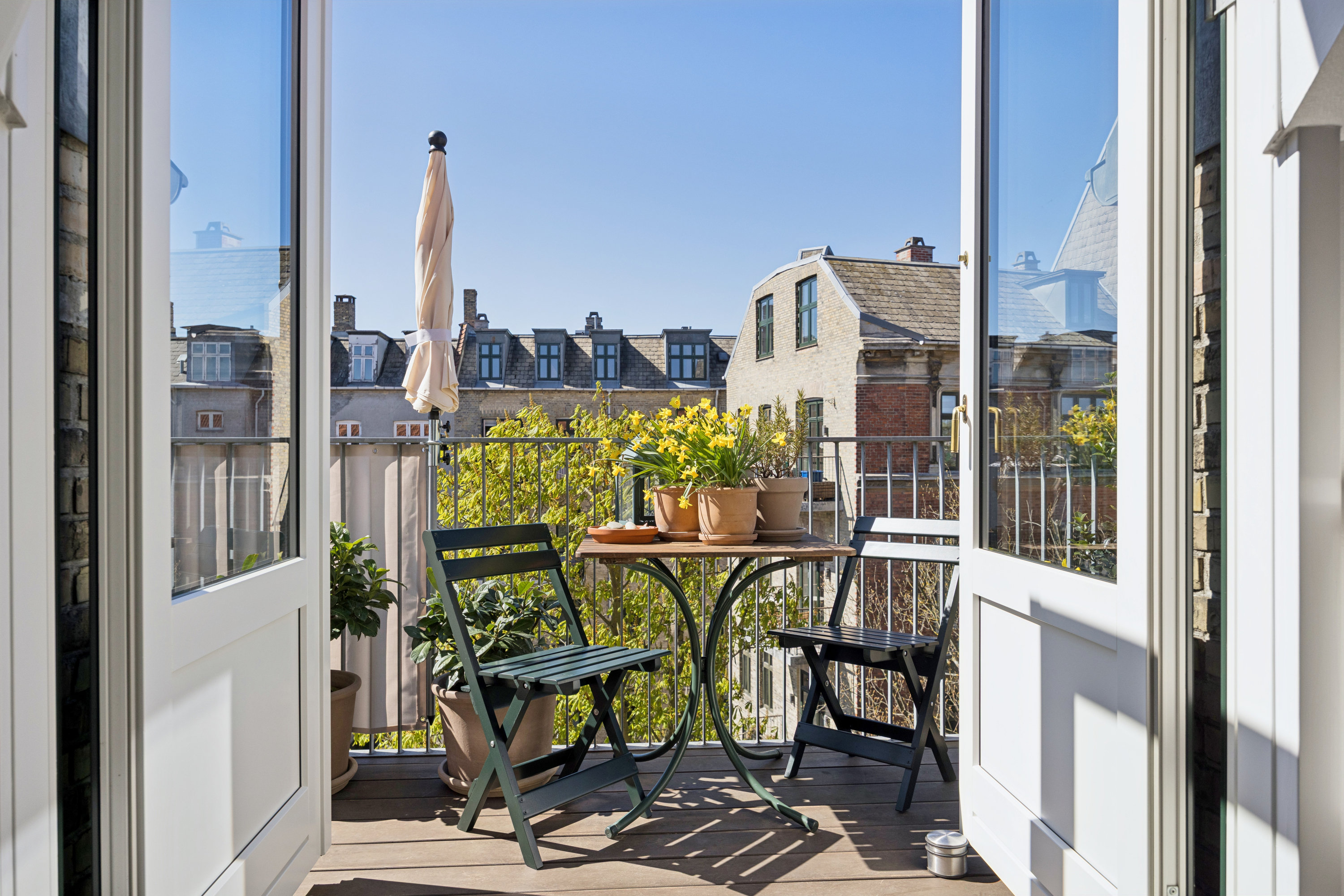 Fremhævet altan billede i fuldskærmstilstand. Billede af Christian Winthers Vej 4B, 4. th., 1860 Frederiksberg C