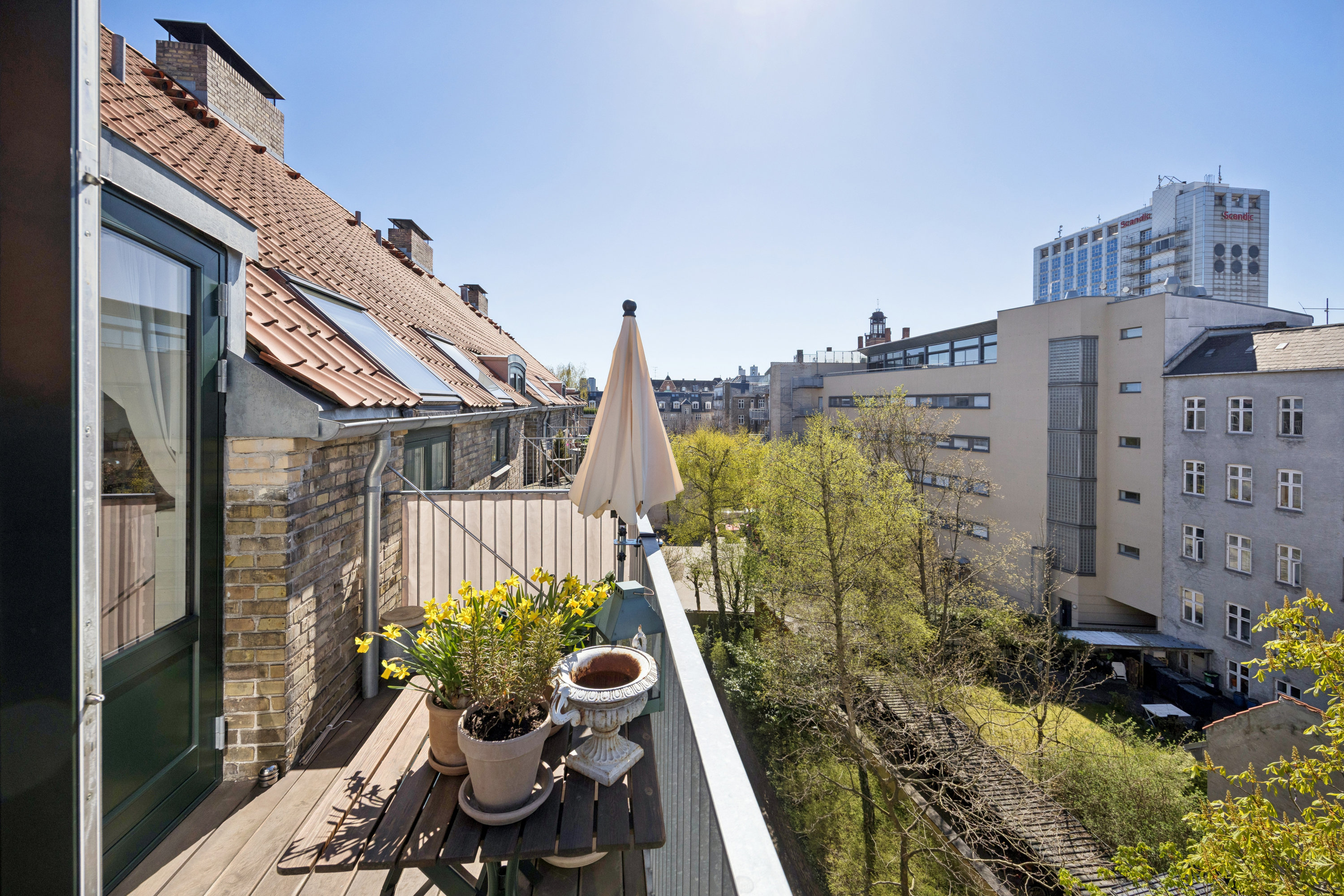 Fremhævet udsigt billede i fuldskærmstilstand. Billede af Christian Winthers Vej 4B, 4. th., 1860 Frederiksberg C