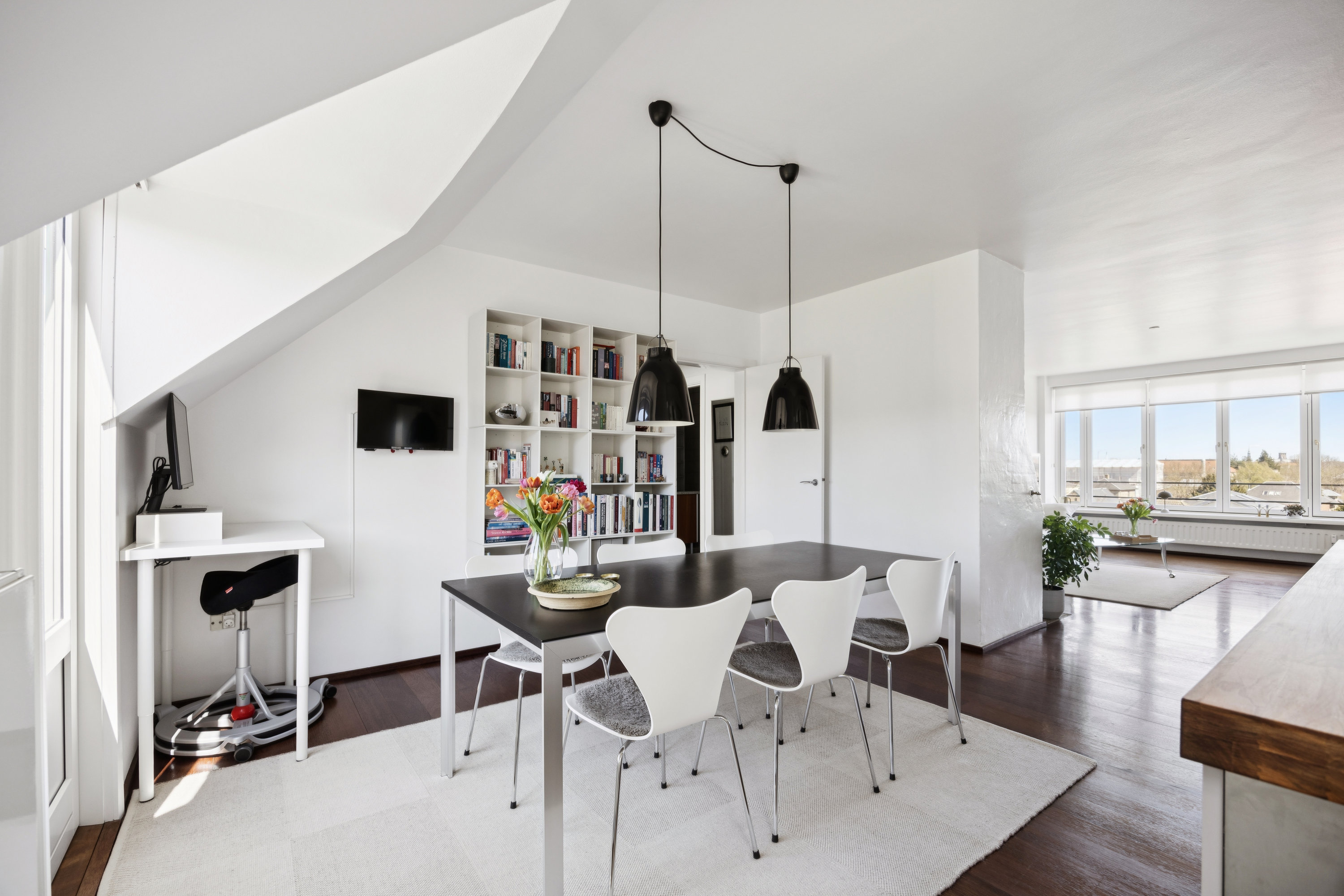 Fremhævet køkken billede i fuldskærmstilstand. Billede af Christian Winthers Vej 4B, 4. th., 1860 Frederiksberg C