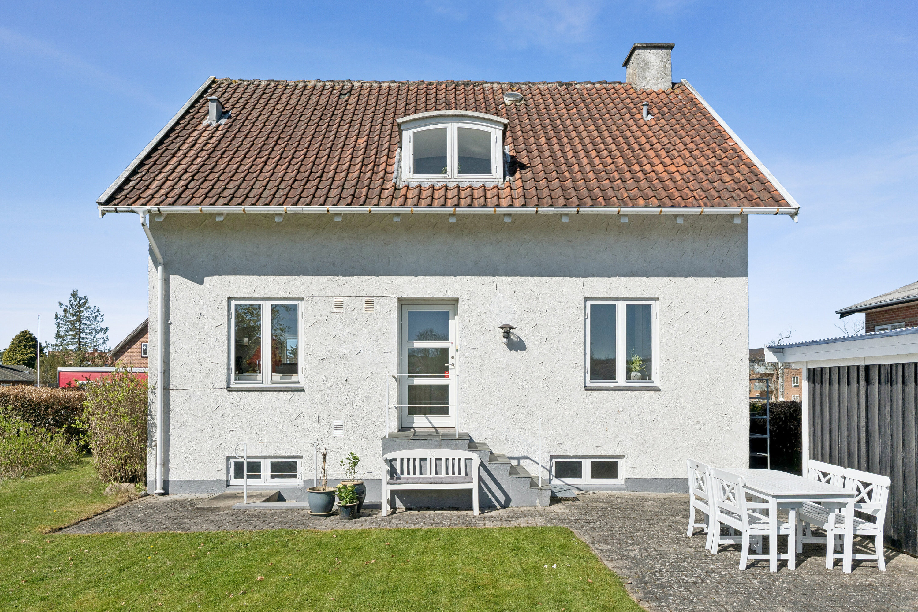 Fremhævet set fra haven billede i fuldskærmstilstand. Billede af Frederiksberggade 59, 8600 Silkeborg