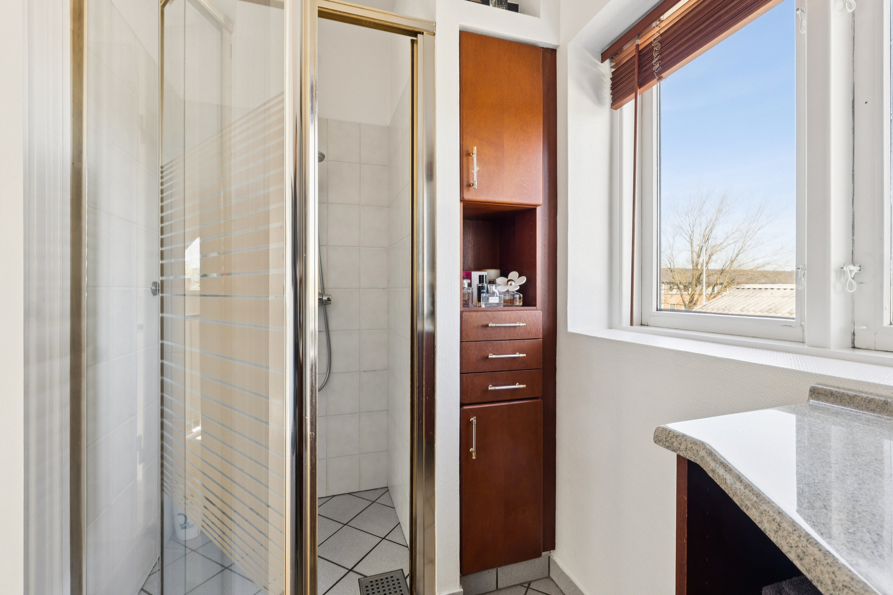 Fremhævet badeværelse billede i fuldskærmstilstand. Billede af Frederiksberggade 59, 8600 Silkeborg