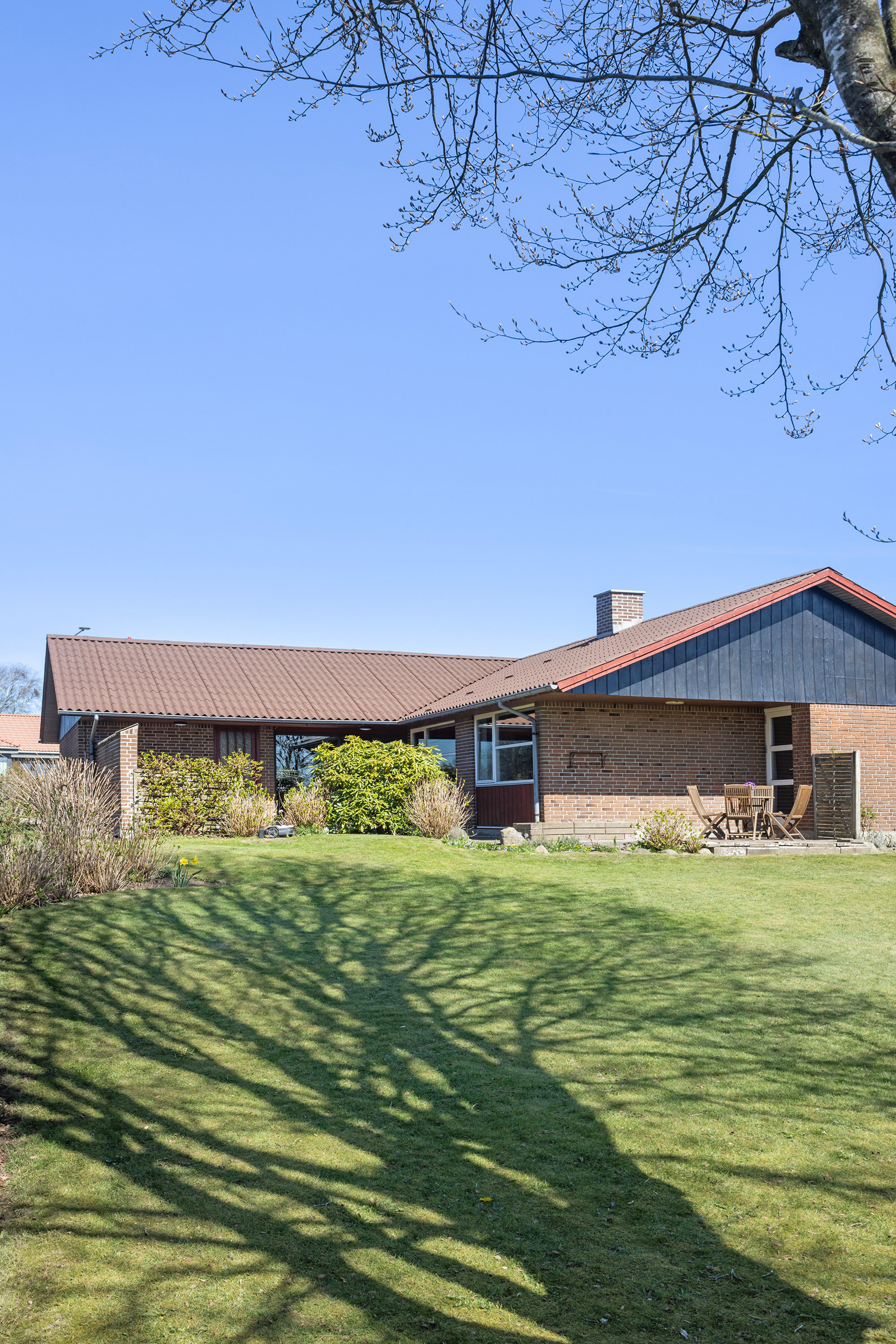 Fremhævet facade billede i fuldskærmstilstand. Billede af Eventyrvej 13, 9700 Brønderslev