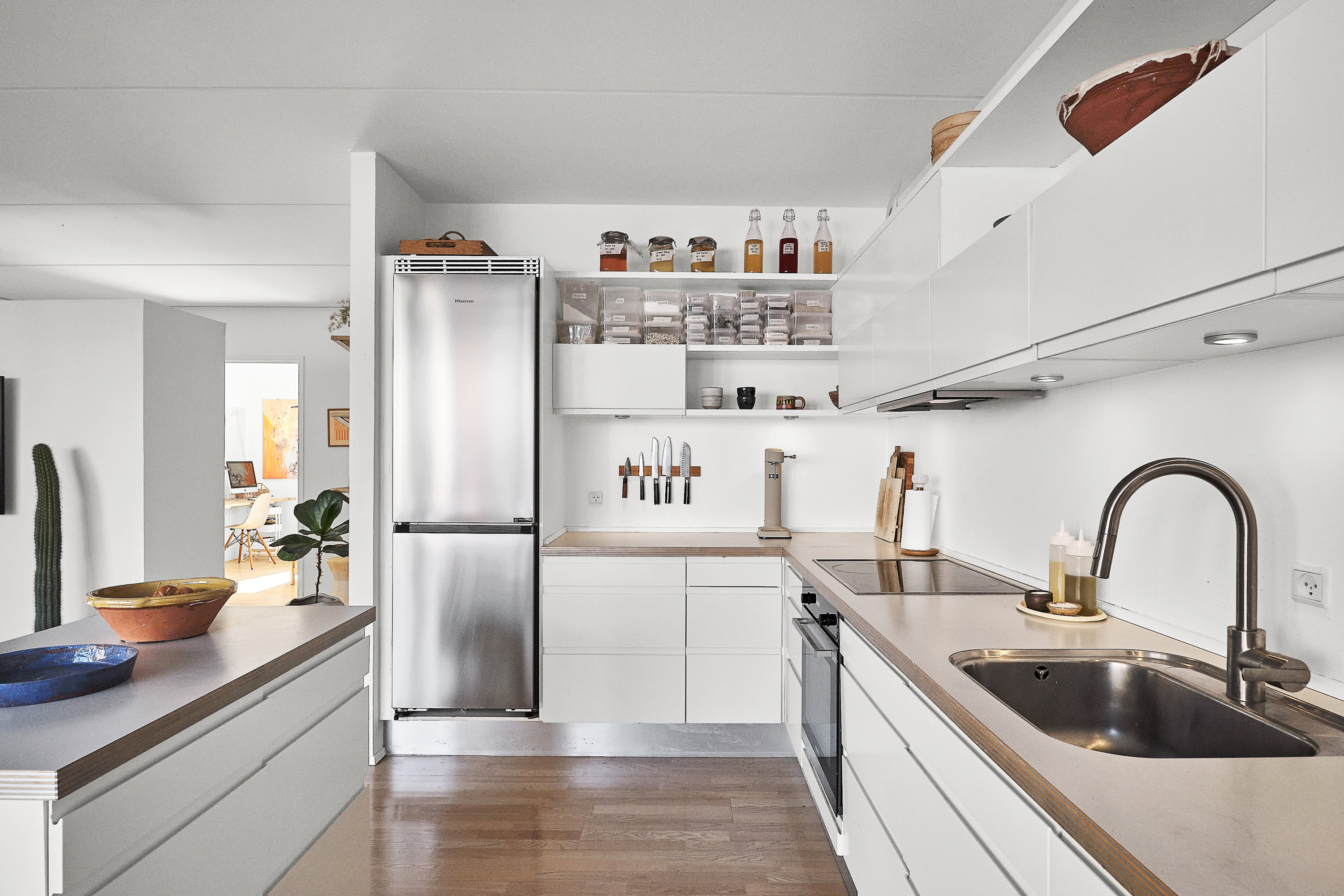 Fremhævet køkken alrum billede i fuldskærmstilstand. Billede af Frederiksgade 11, 1. tv., 8000 Aarhus C