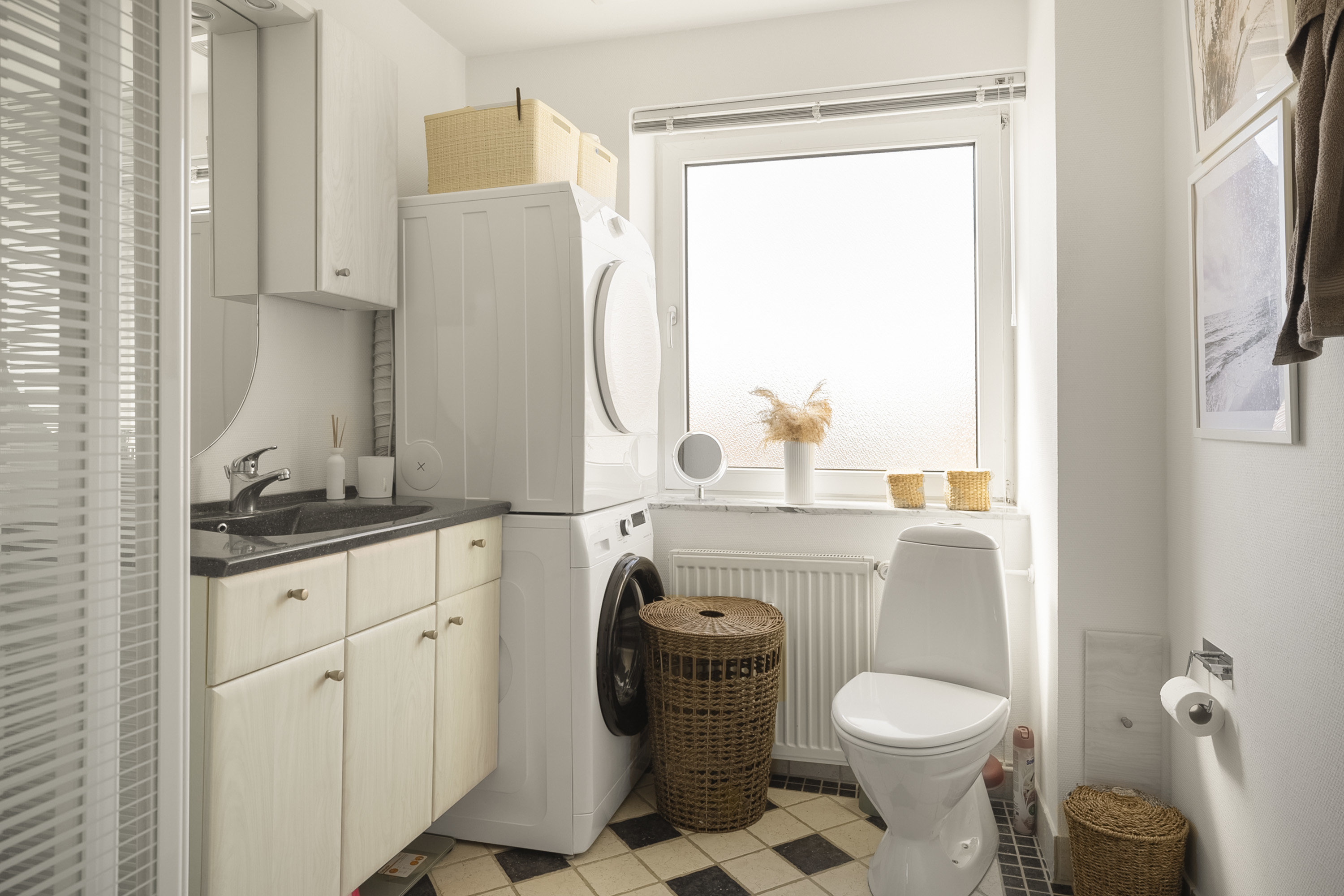 Fremhævet badeværelse billede i fuldskærmstilstand. Billede af Nygade 41, 2. th., 4220 Korsør