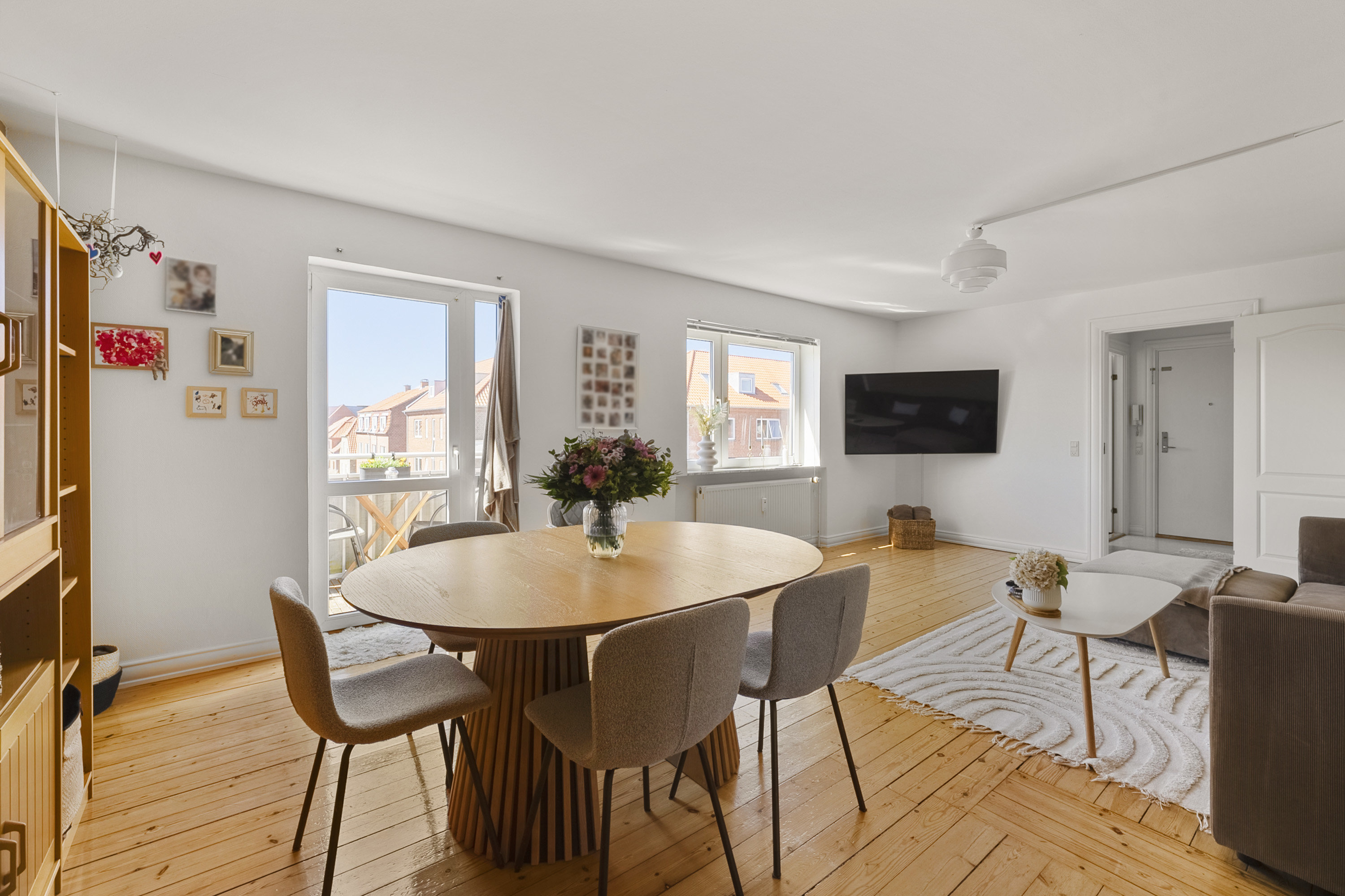 Fremhævet spisestue billede i fuldskærmstilstand. Billede af Nygade 41, 2. th., 4220 Korsør