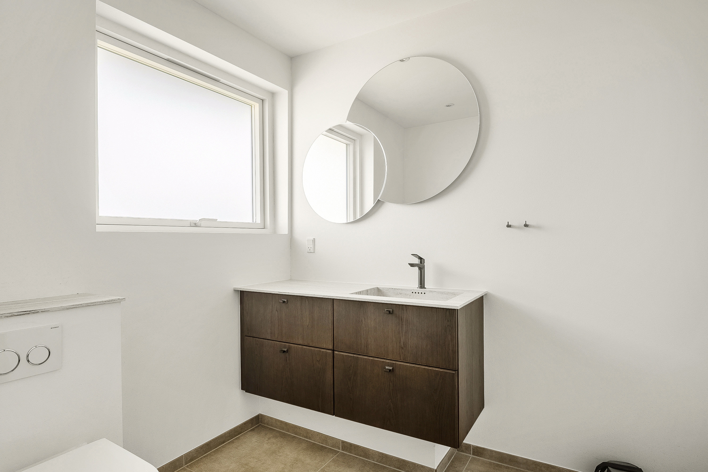 Fremhævet toilet billede i fuldskærmstilstand. Billede af Solsikkevej 23, 8700 Horsens