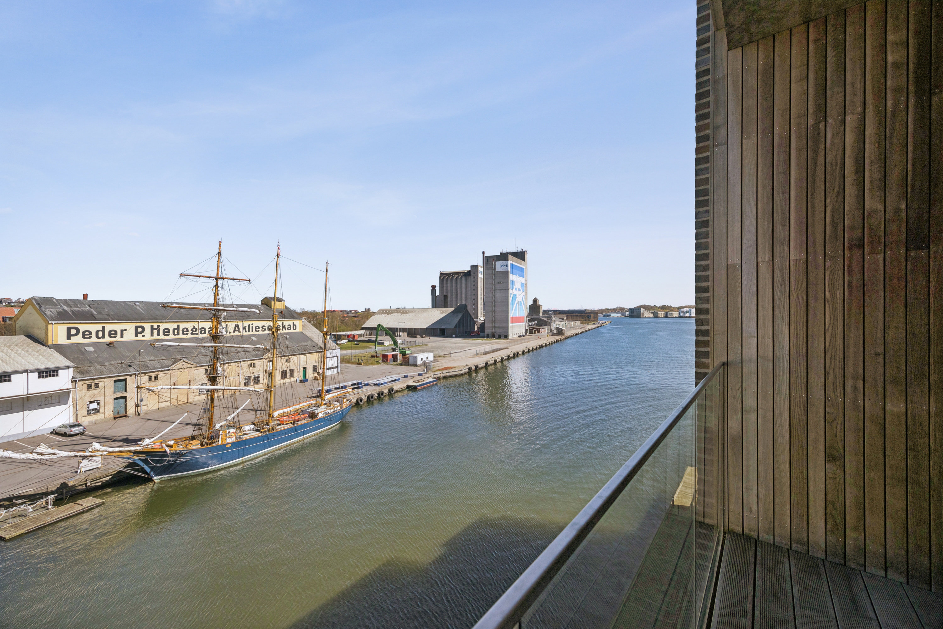 Fremhævet altan billede i fuldskærmstilstand. Billede af Havnegade 31, 4. tv., 9400 Nørresundby