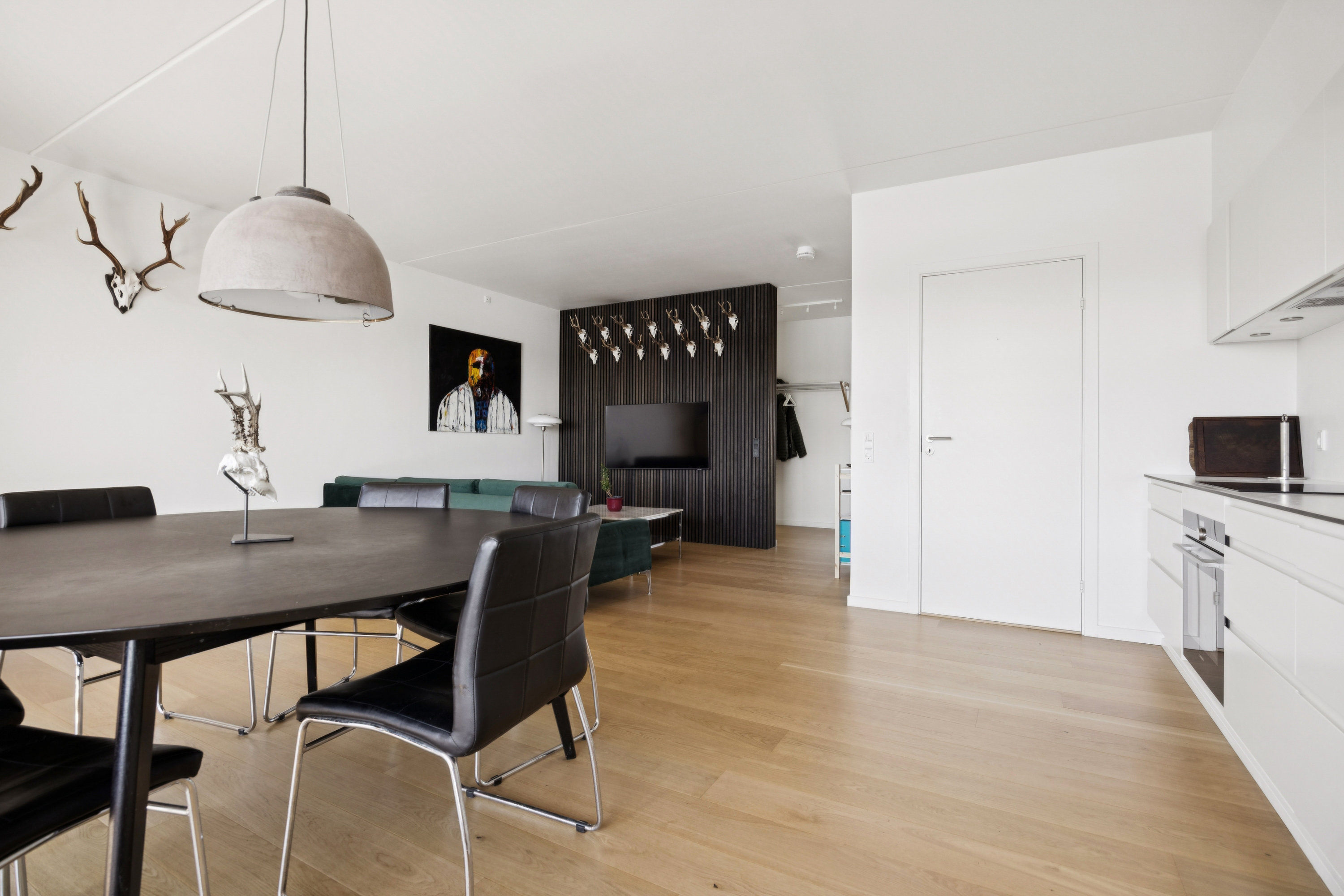 Fremhævet stue billede i fuldskærmstilstand. Billede af Havnegade 31, 4. tv., 9400 Nørresundby