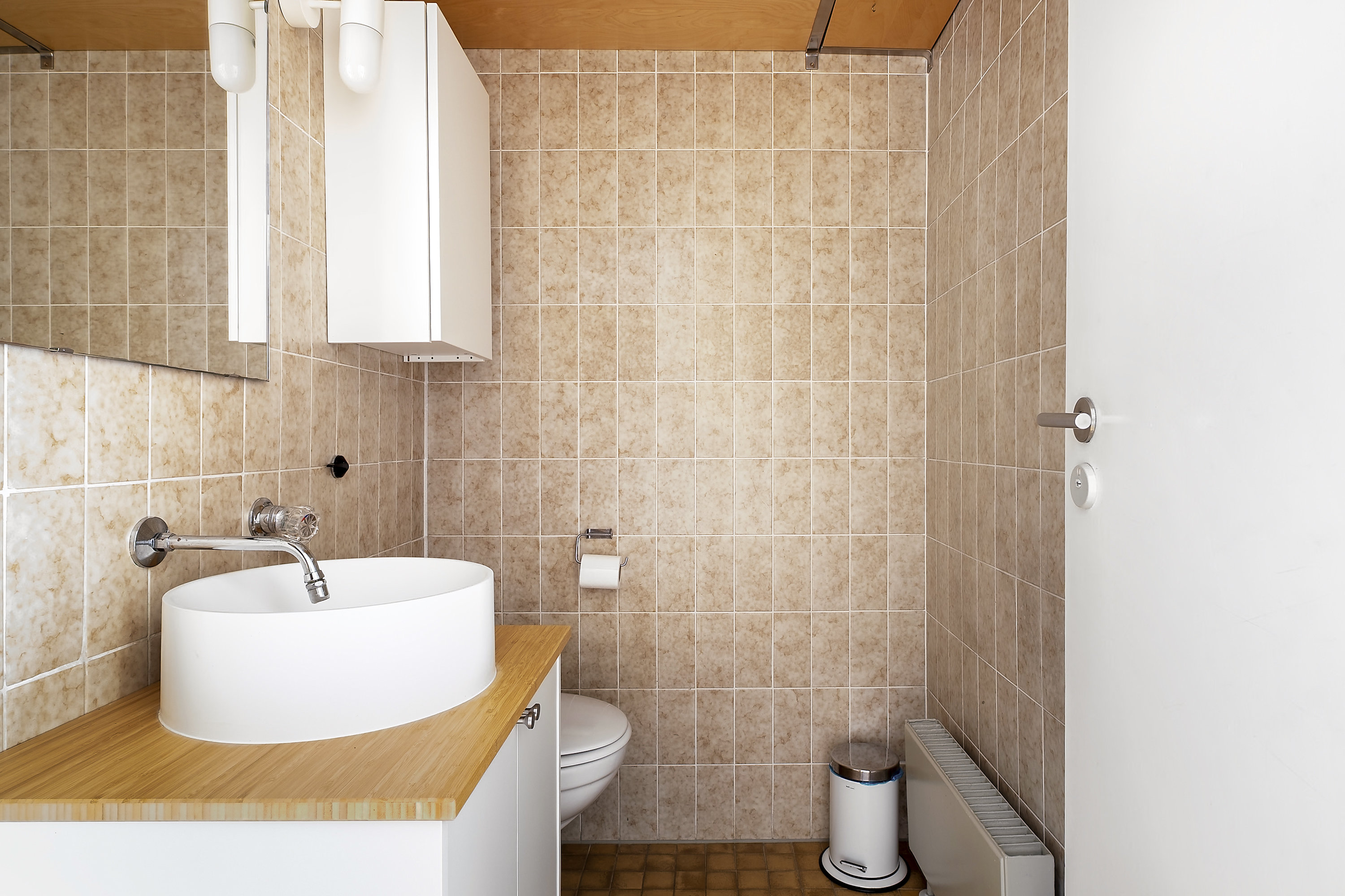 Fremhævet badeværelse billede i fuldskærmstilstand. Billede af Rådyrvænget 8, 3450 Allerød