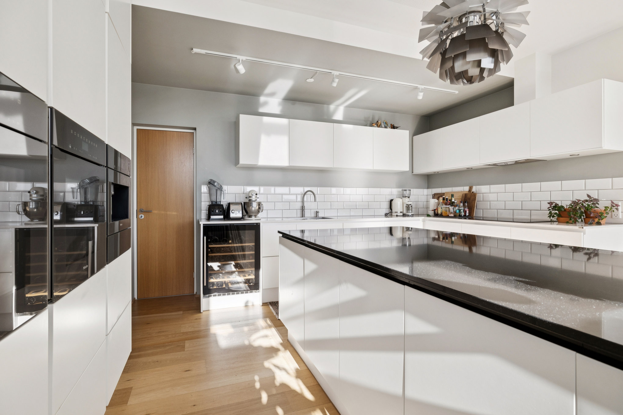 Fremhævet køkken billede i fuldskærmstilstand. Billede af Torvegade 1, 2. 16., 8900 Randers C