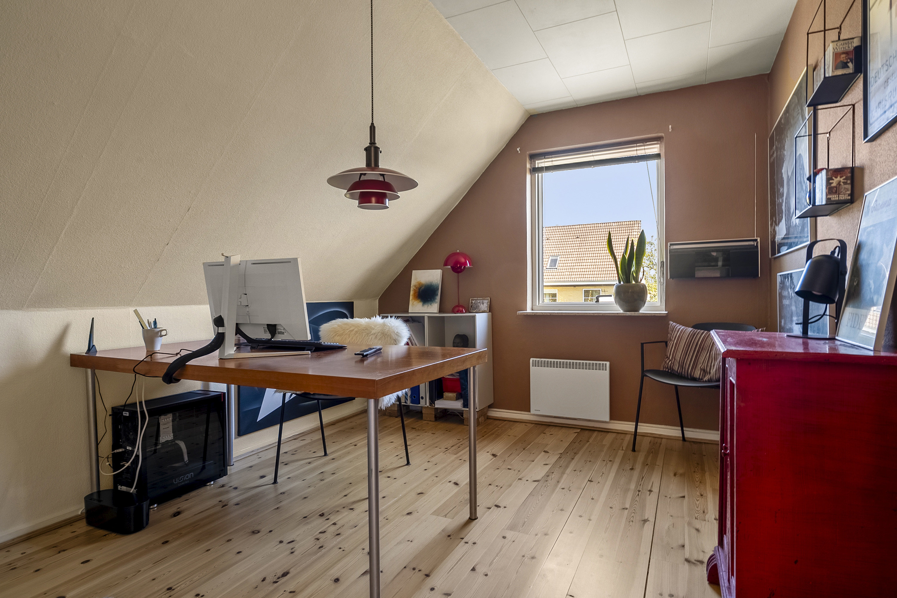 Fremhævet kontor billede i fuldskærmstilstand. Billede af Skrænten 12, Hosby, 7130 Juelsminde